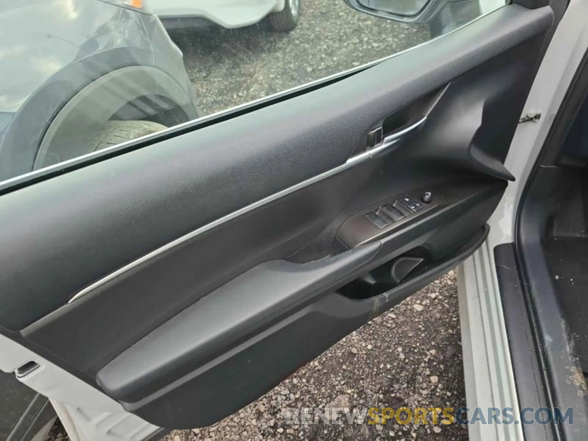 4 Photograph of a damaged car 4T1C11BK4PU081906 TOYOTA CAMRY 2023