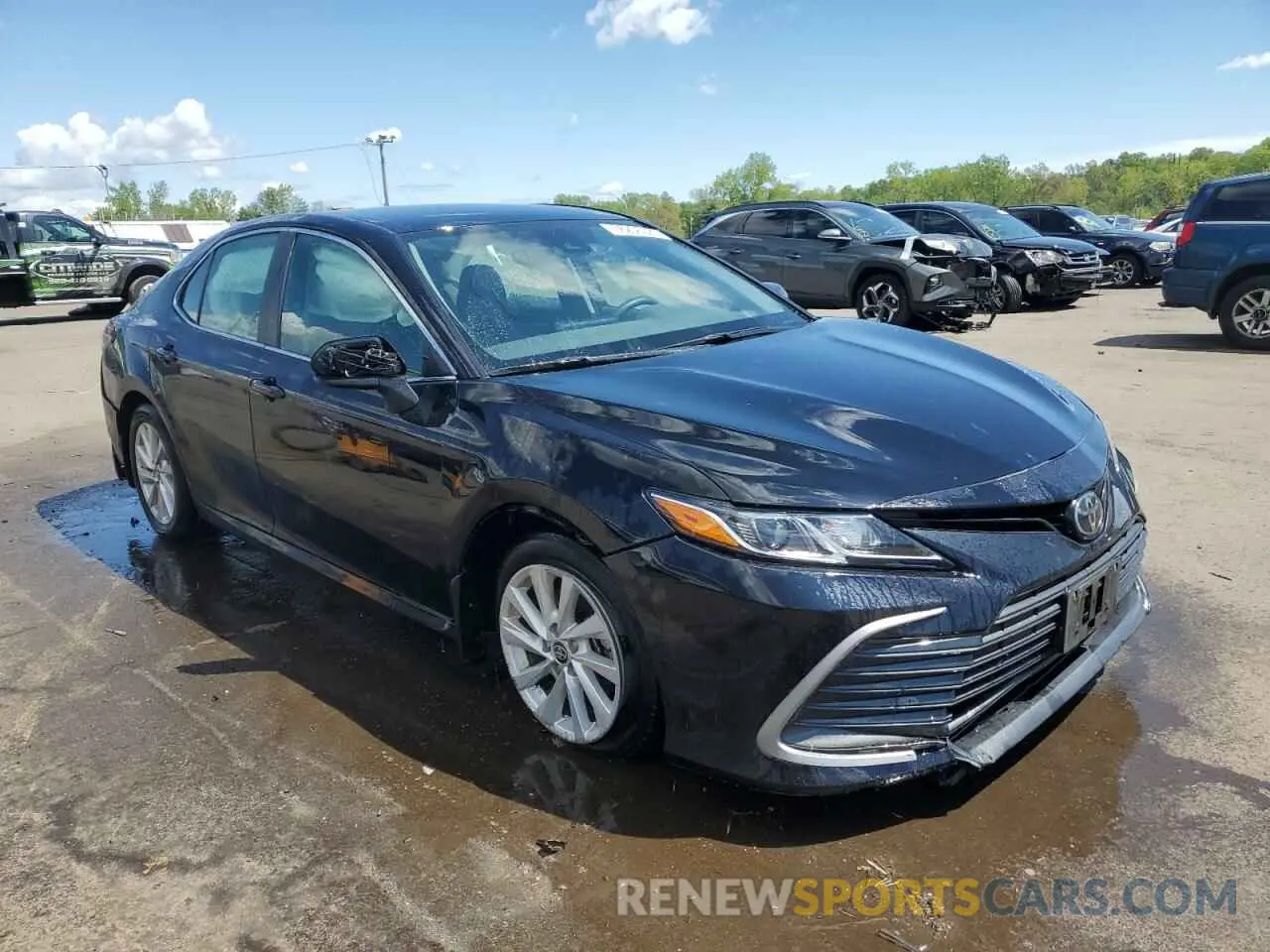4 Photograph of a damaged car 4T1C11BK5PU088346 TOYOTA CAMRY 2023