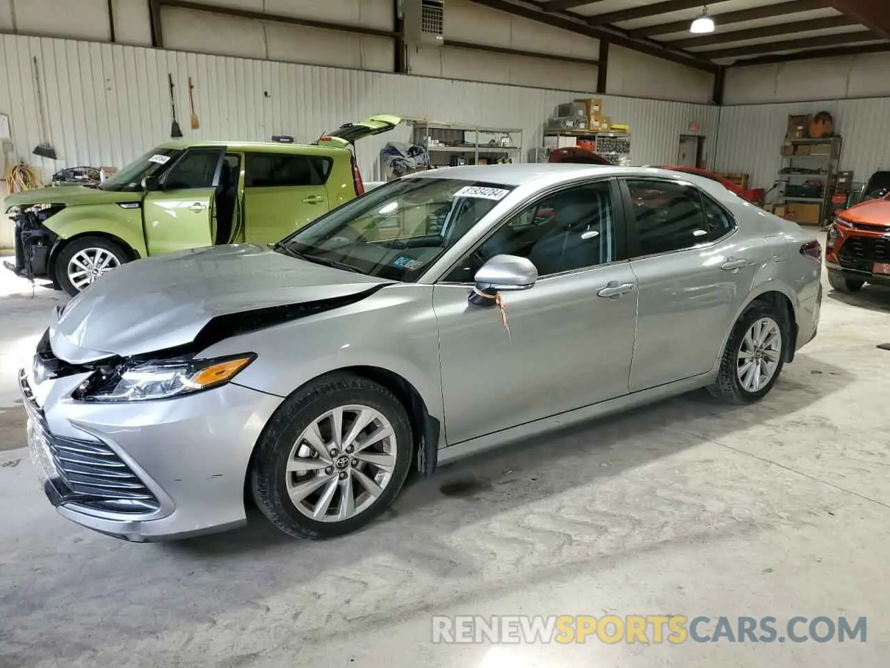 1 Фотография поврежденного автомобиля 4T1C11BK6PU088341 TOYOTA CAMRY 2023