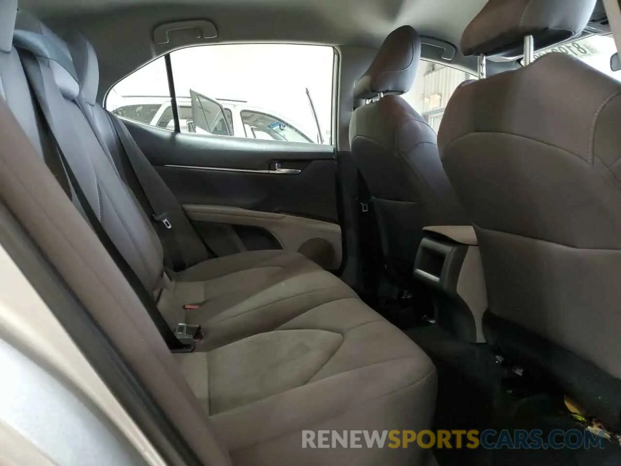 10 Фотография поврежденного автомобиля 4T1C11BK6PU088341 TOYOTA CAMRY 2023