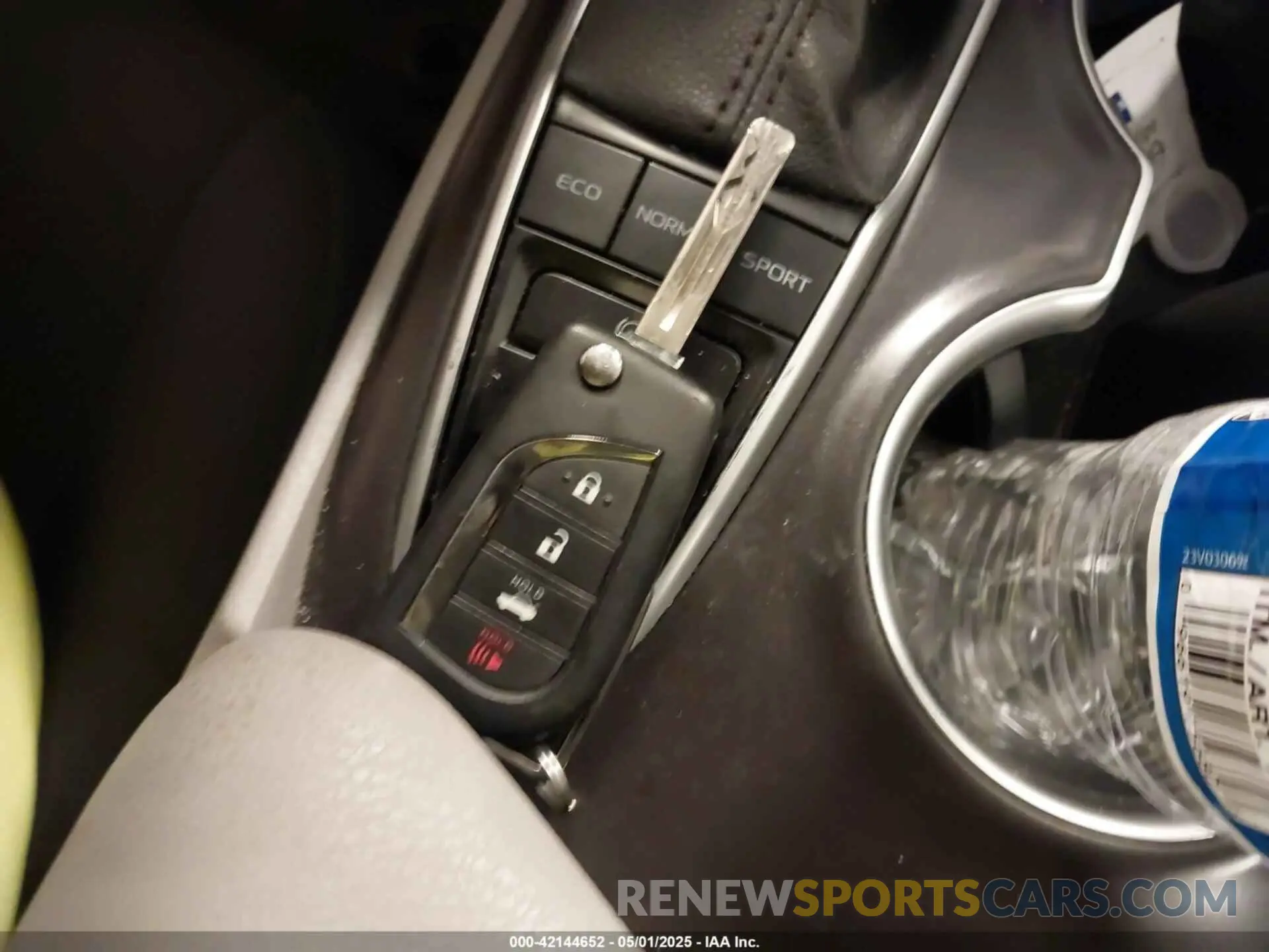 11 Photograph of a damaged car 4T1C11BK6PU092261 TOYOTA CAMRY 2023