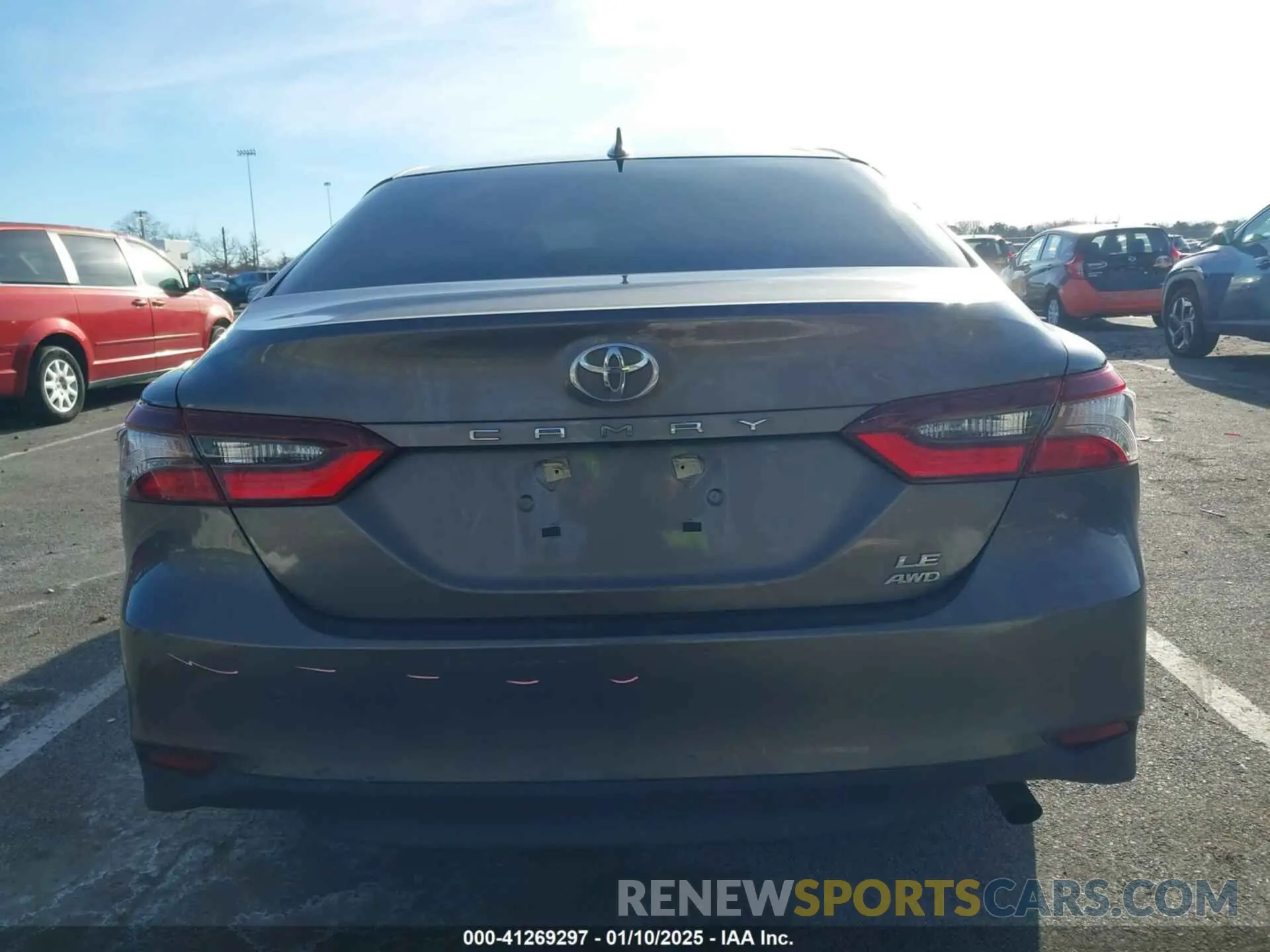 16 Photograph of a damaged car 4T1C11BK9PU102684 TOYOTA CAMRY 2023