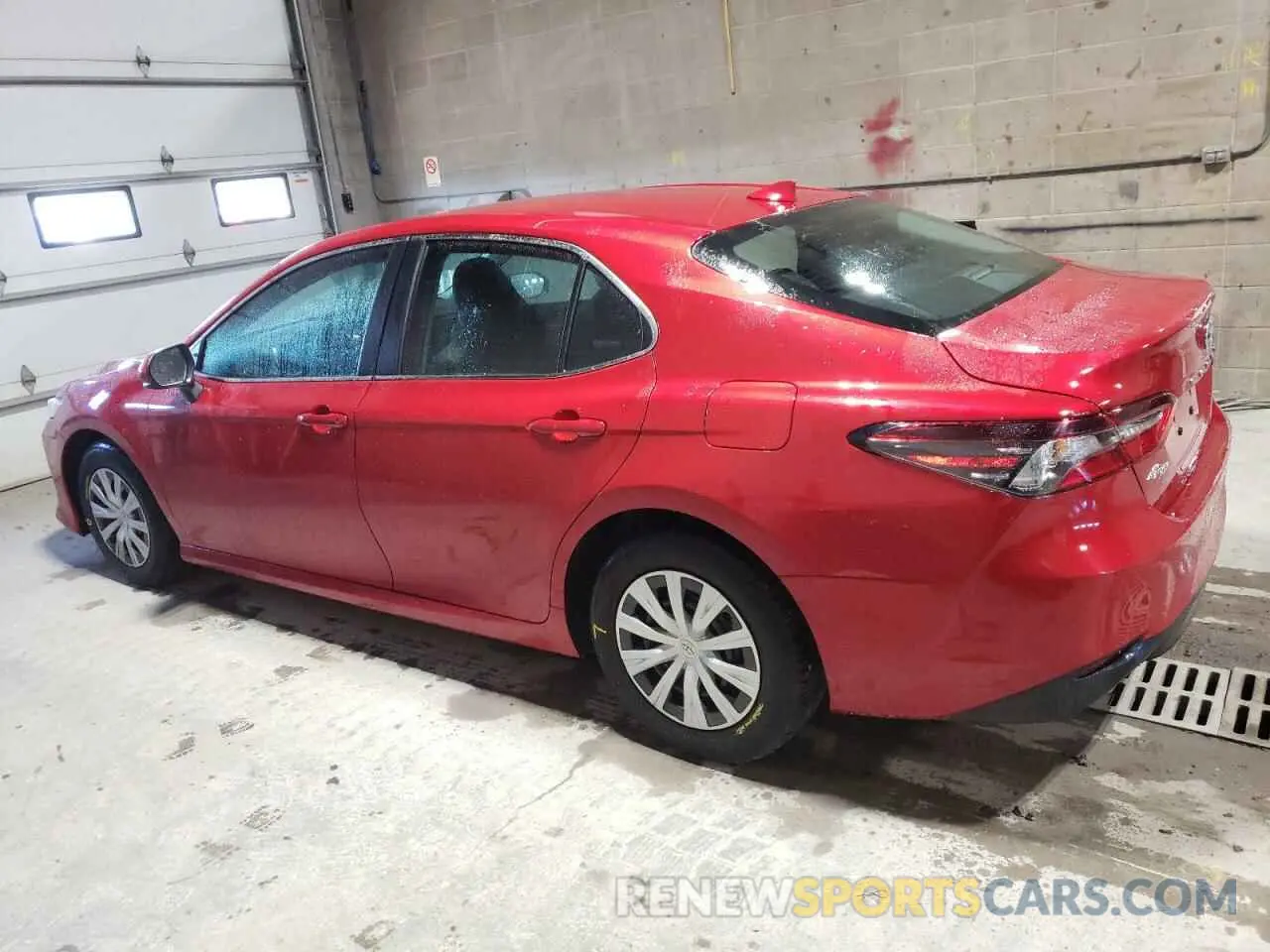 2 Фотография поврежденного автомобиля 4T1C31AK3PU054997 TOYOTA CAMRY 2023