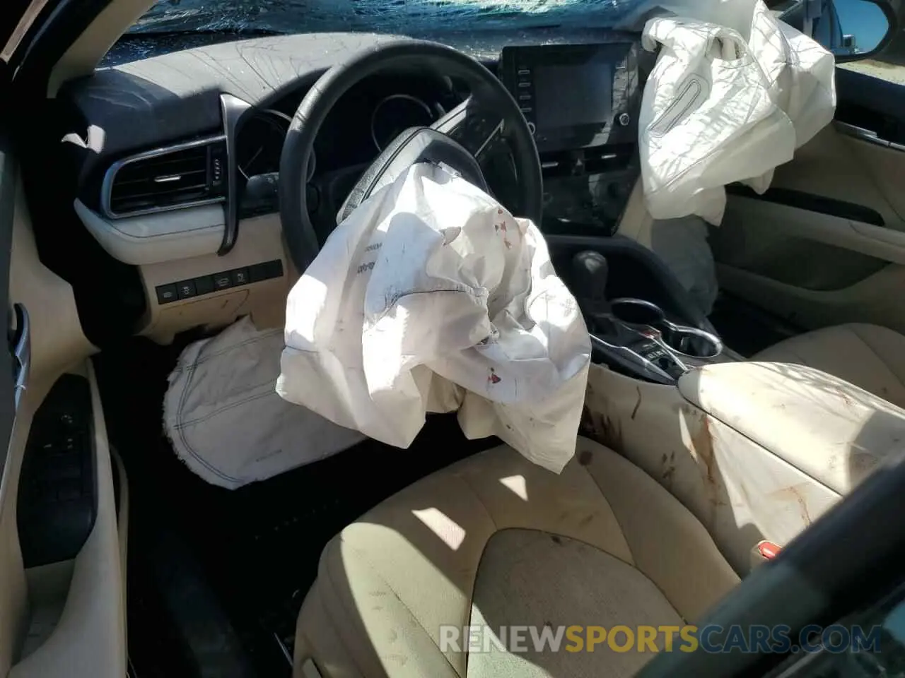 8 Photograph of a damaged car 4T1C31AK3PU619734 TOYOTA CAMRY 2023