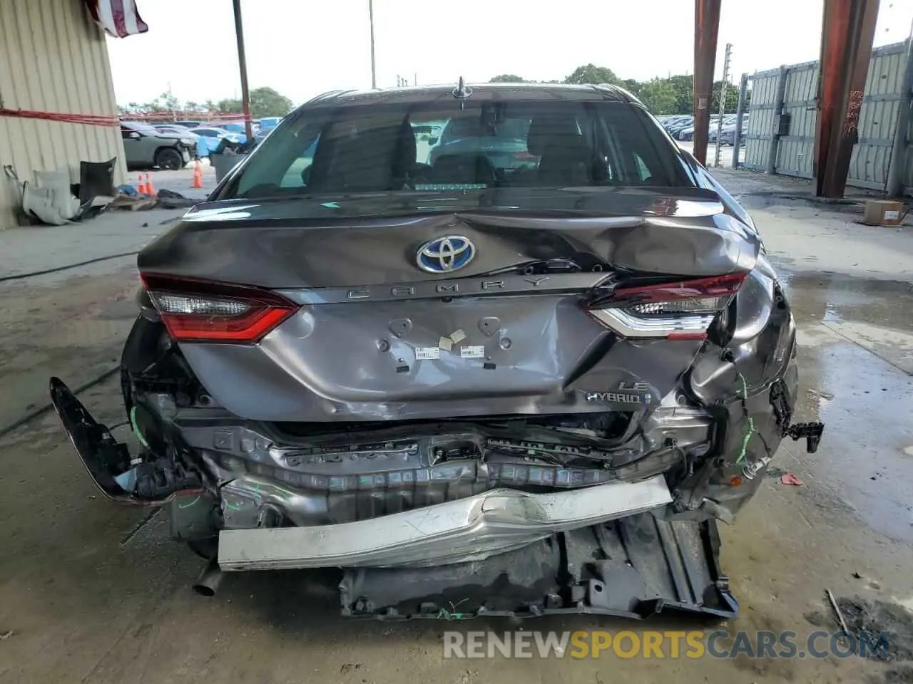 6 Photograph of a damaged car 4T1C31AK4PU057682 TOYOTA CAMRY 2023