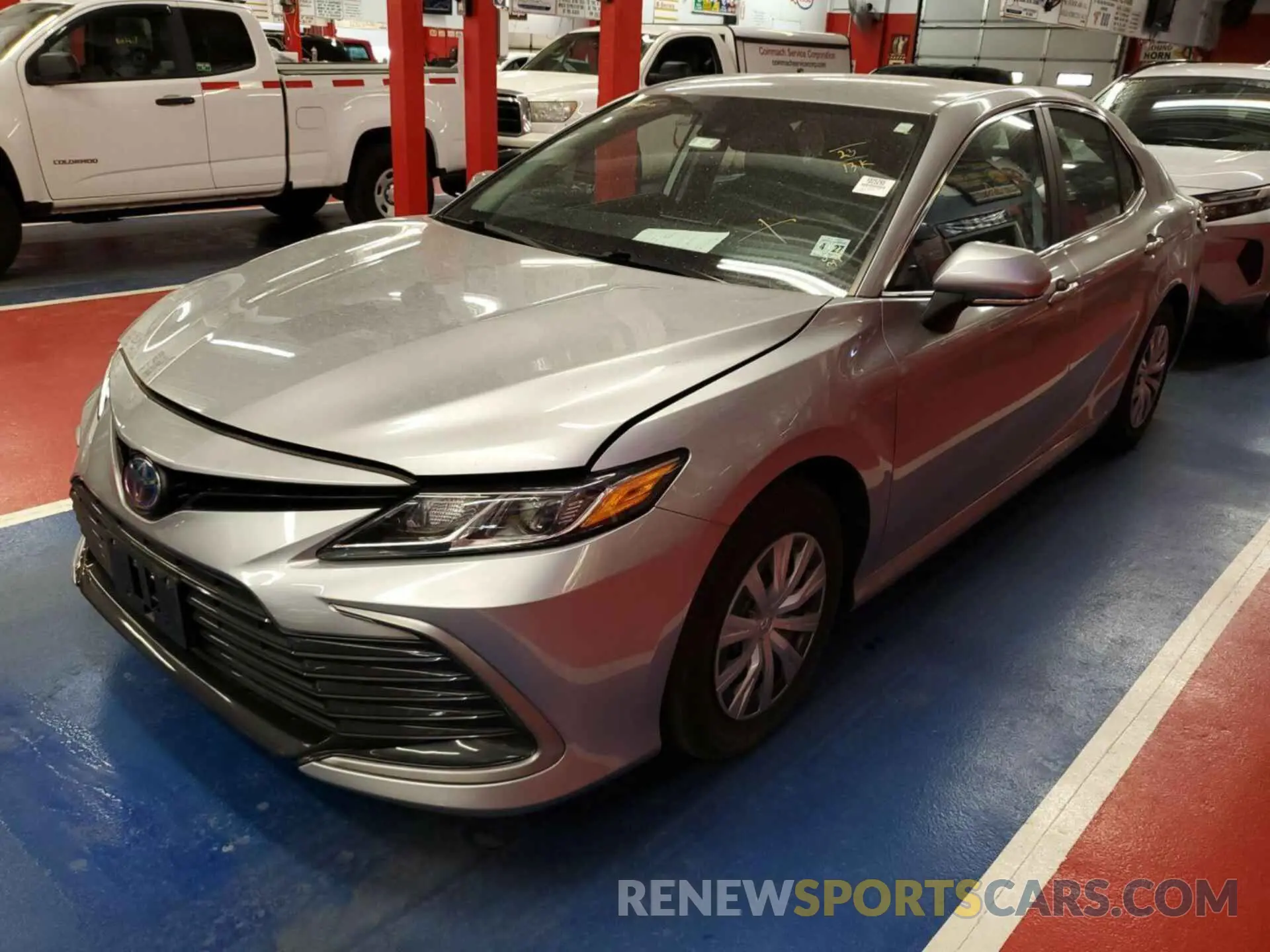 14 Photograph of a damaged car 4T1C31AK5PU611313 TOYOTA CAMRY 2023