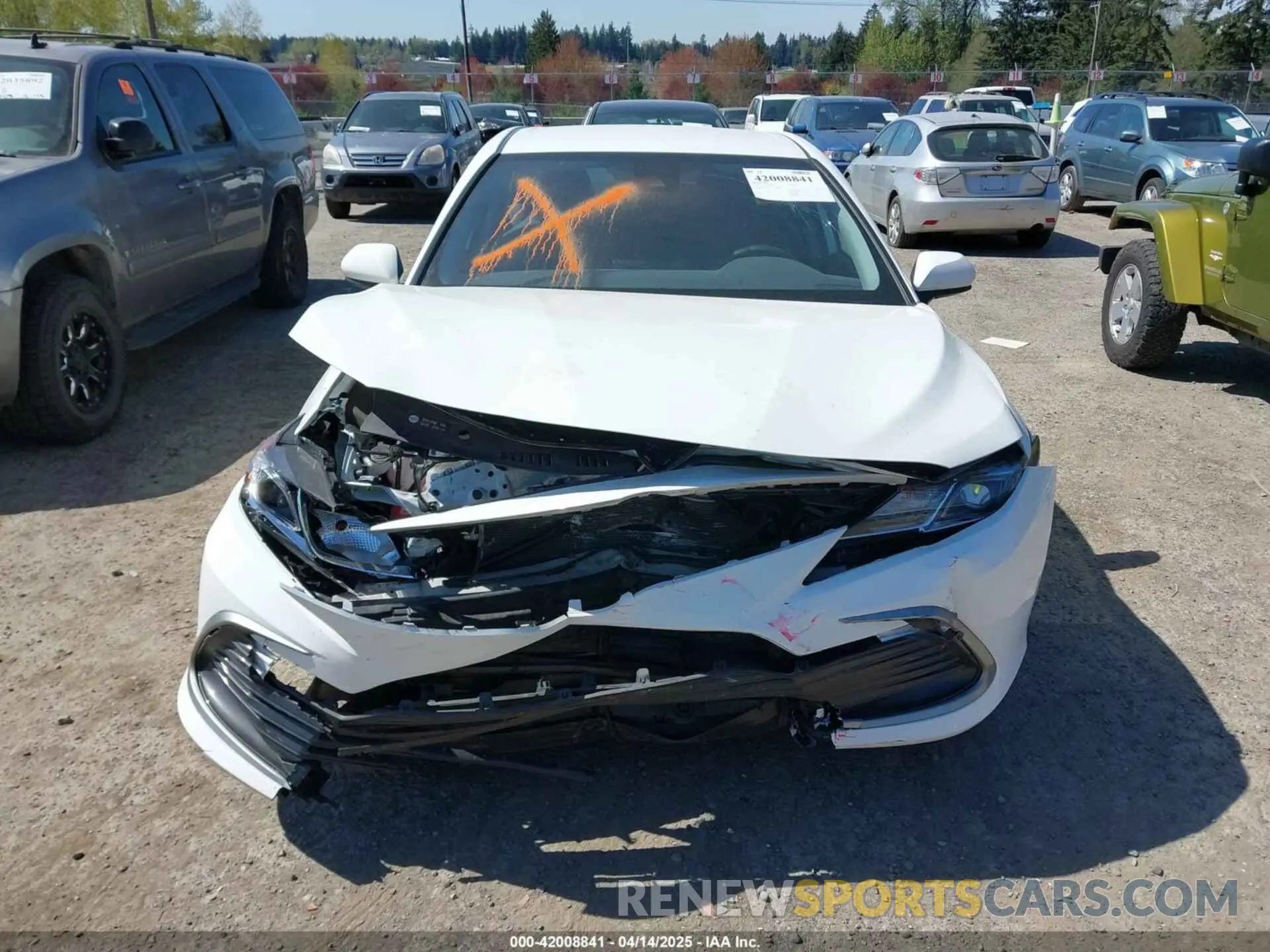 12 Photograph of a damaged car 4T1C31AK6PU619355 TOYOTA CAMRY 2023