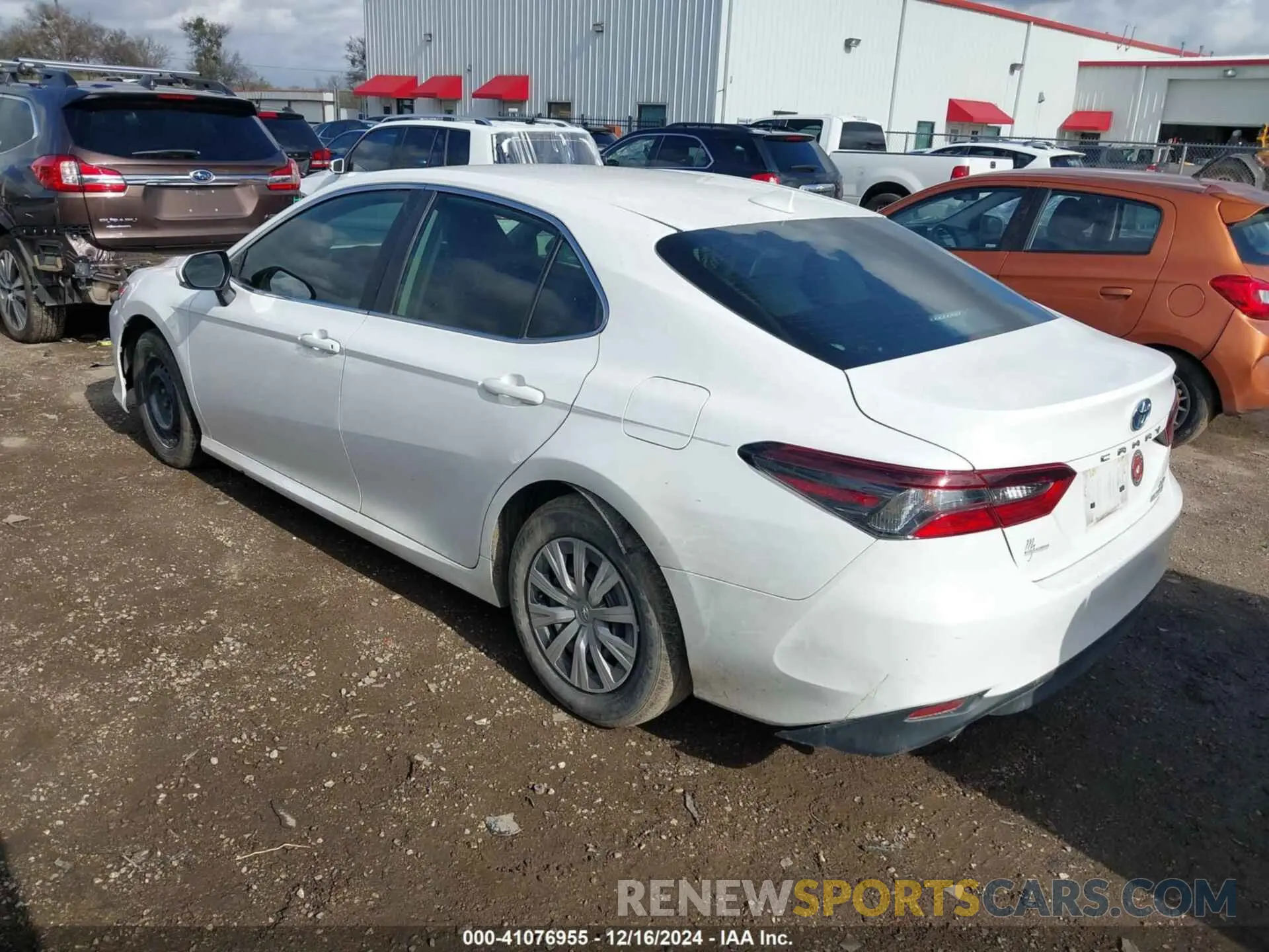 3 Photograph of a damaged car 4T1C31AK7PU611068 TOYOTA CAMRY 2023