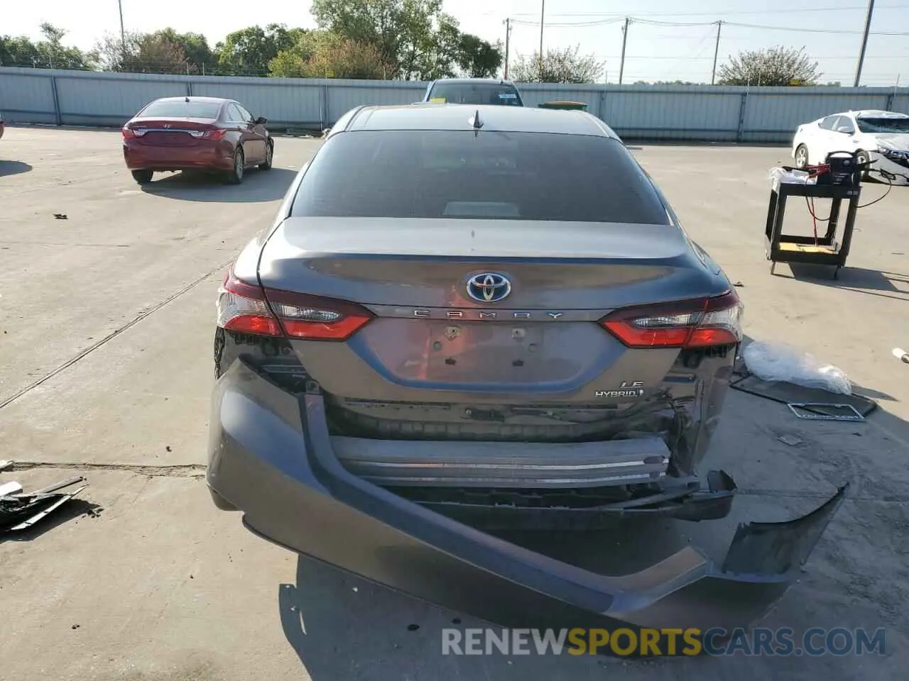 6 Photograph of a damaged car 4T1C31AK8PU050167 TOYOTA CAMRY 2023