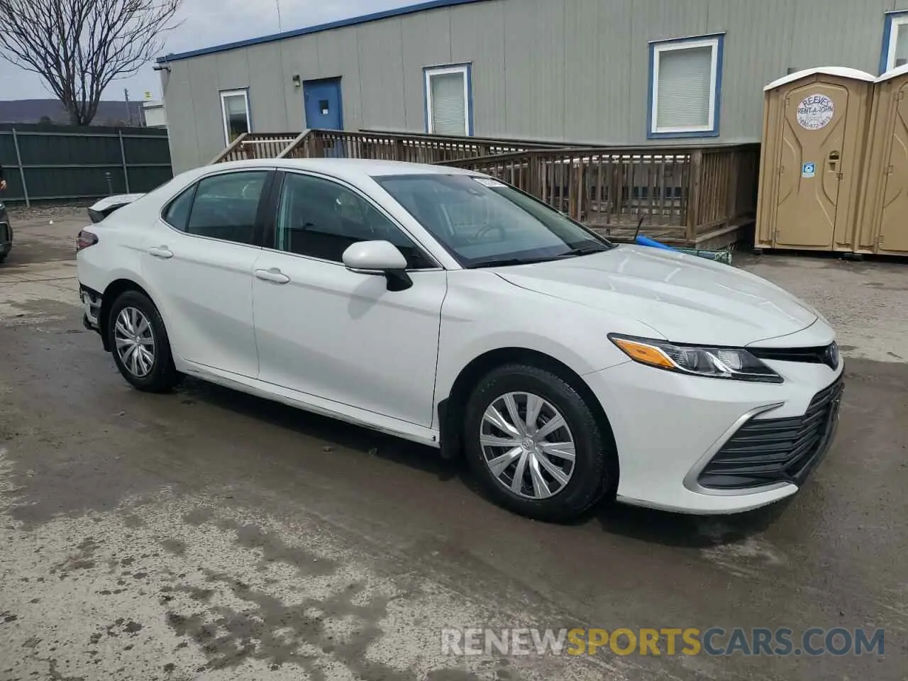 4 Фотография поврежденного автомобиля 4T1C31AK9PU054390 TOYOTA CAMRY 2023
