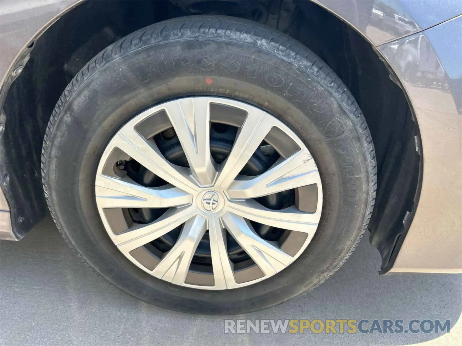 11 Photograph of a damaged car 4T1C31AKXPU609850 TOYOTA CAMRY 2023