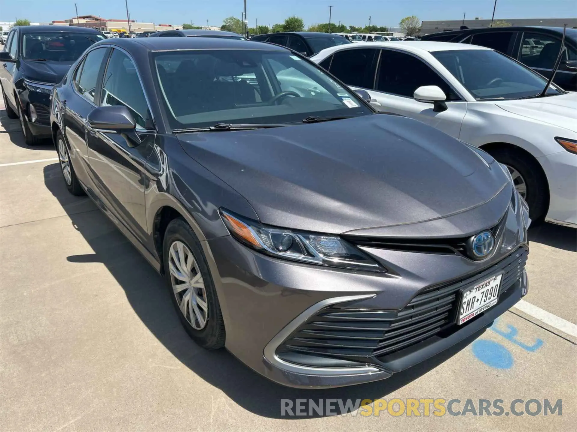 17 Photograph of a damaged car 4T1C31AKXPU609850 TOYOTA CAMRY 2023