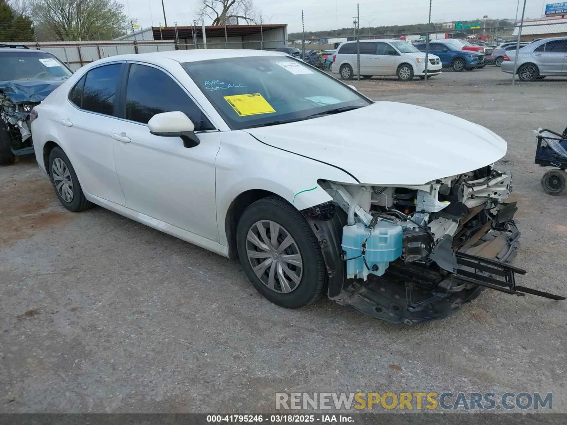1 Фотография поврежденного автомобиля 4T1C31AKXPU610769 TOYOTA CAMRY 2023