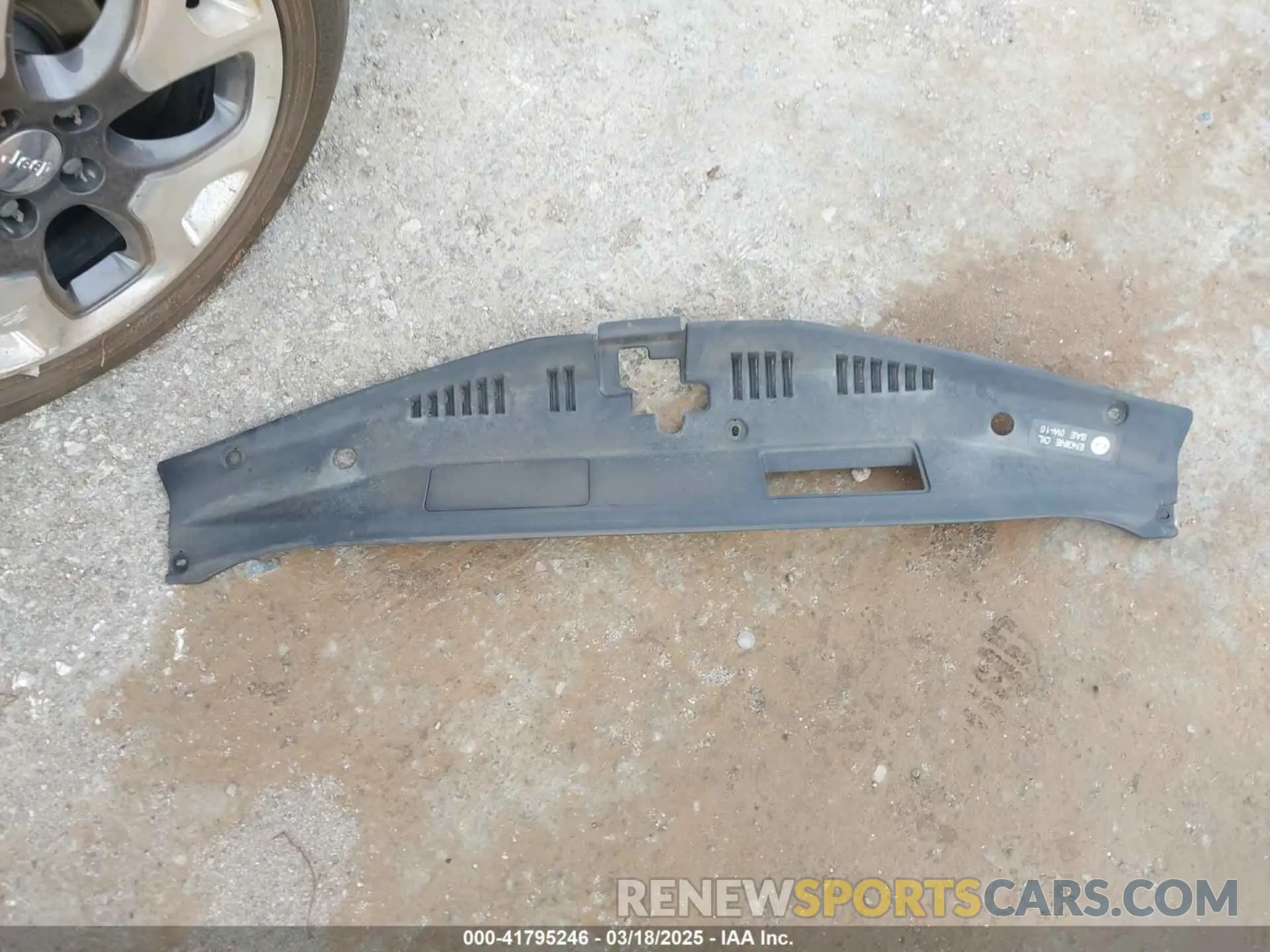 12 Фотография поврежденного автомобиля 4T1C31AKXPU610769 TOYOTA CAMRY 2023