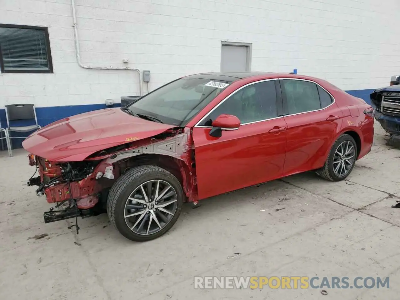 1 Photograph of a damaged car 4T1F11AK5PU116628 TOYOTA CAMRY 2023