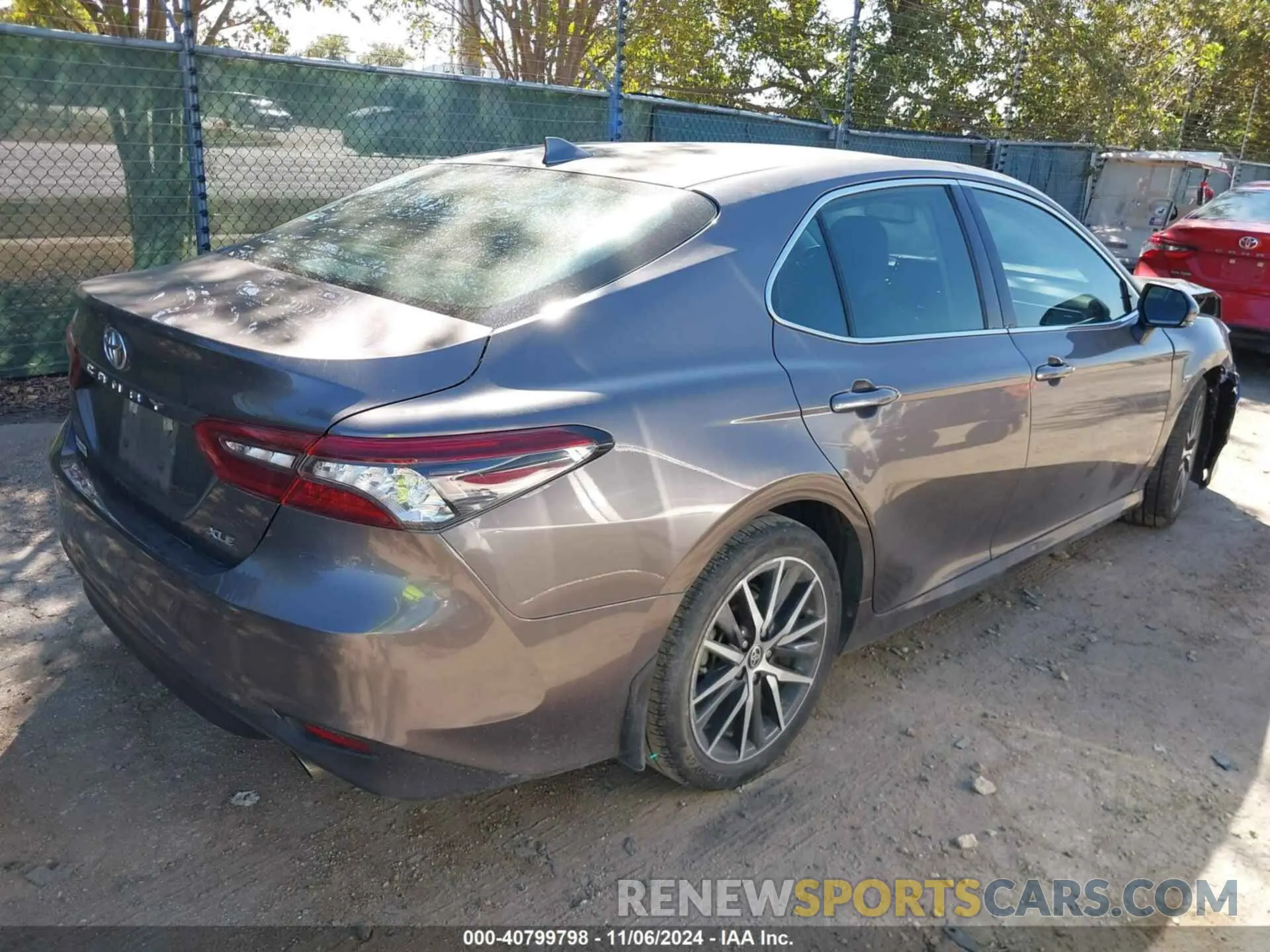 4 Photograph of a damaged car 4T1F11AK7PU784544 TOYOTA CAMRY 2023