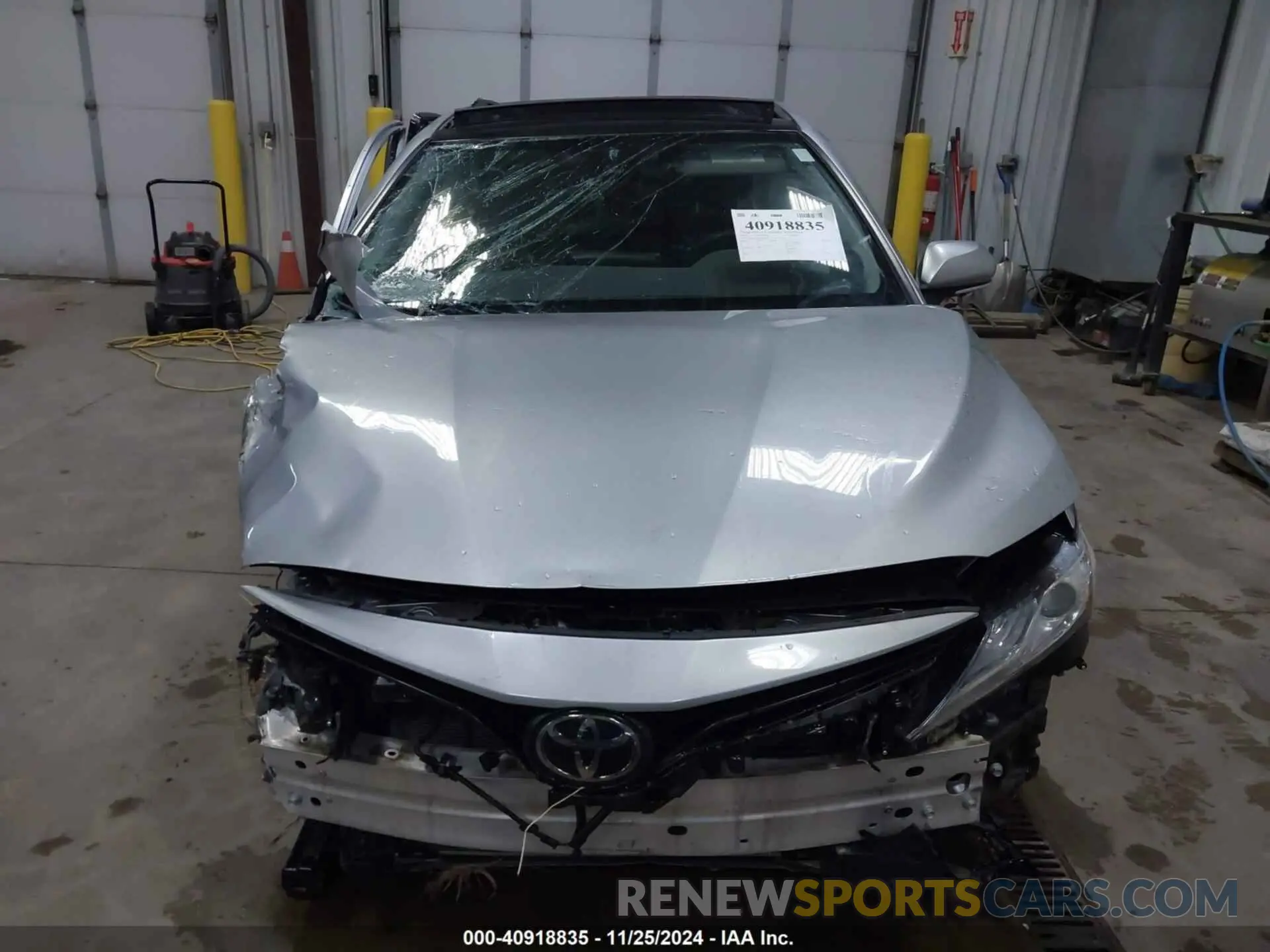 13 Фотография поврежденного автомобиля 4T1F11AK7PU806235 TOYOTA CAMRY 2023
