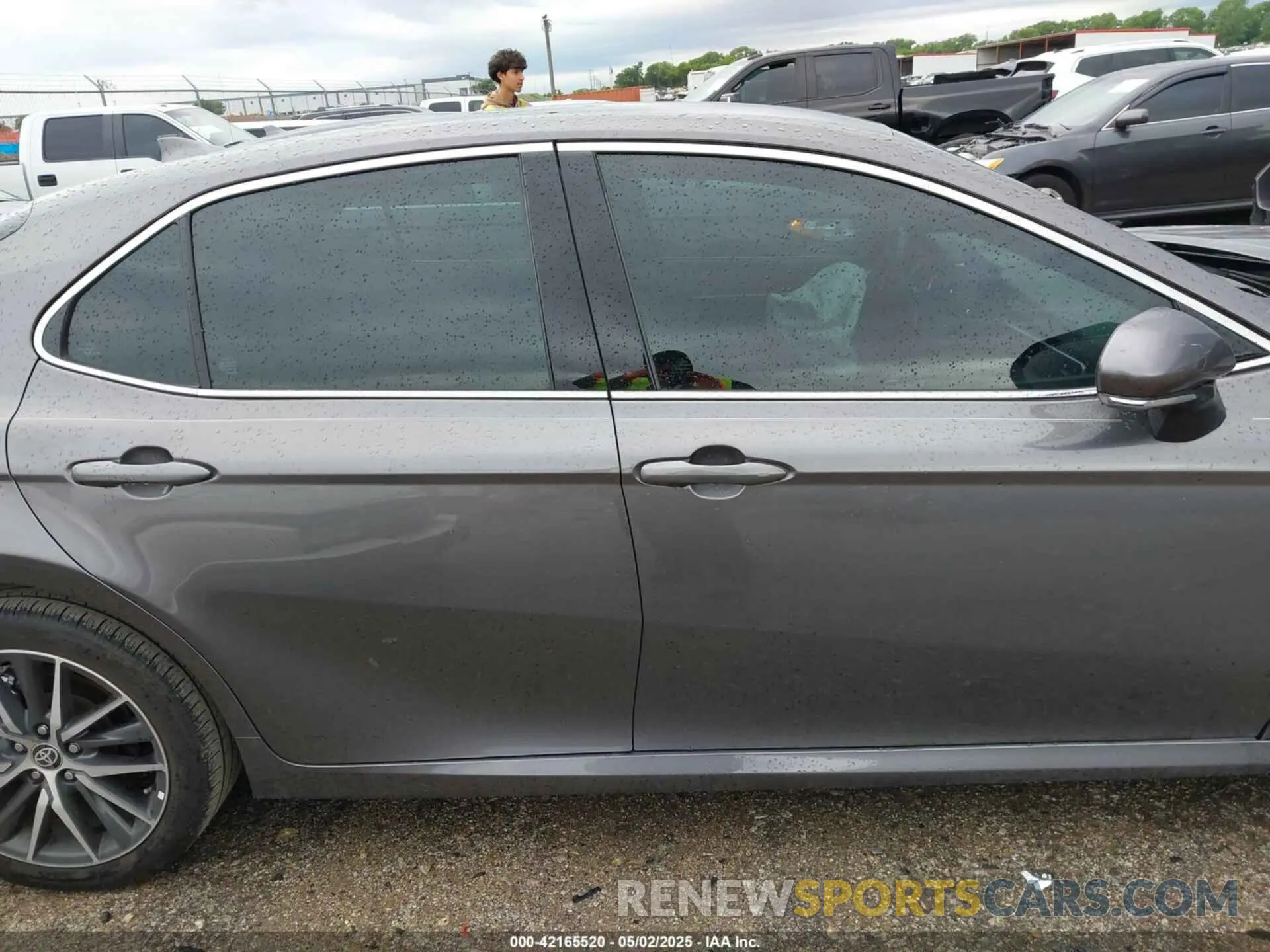 13 Photograph of a damaged car 4T1F11AK7PU827697 TOYOTA CAMRY 2023