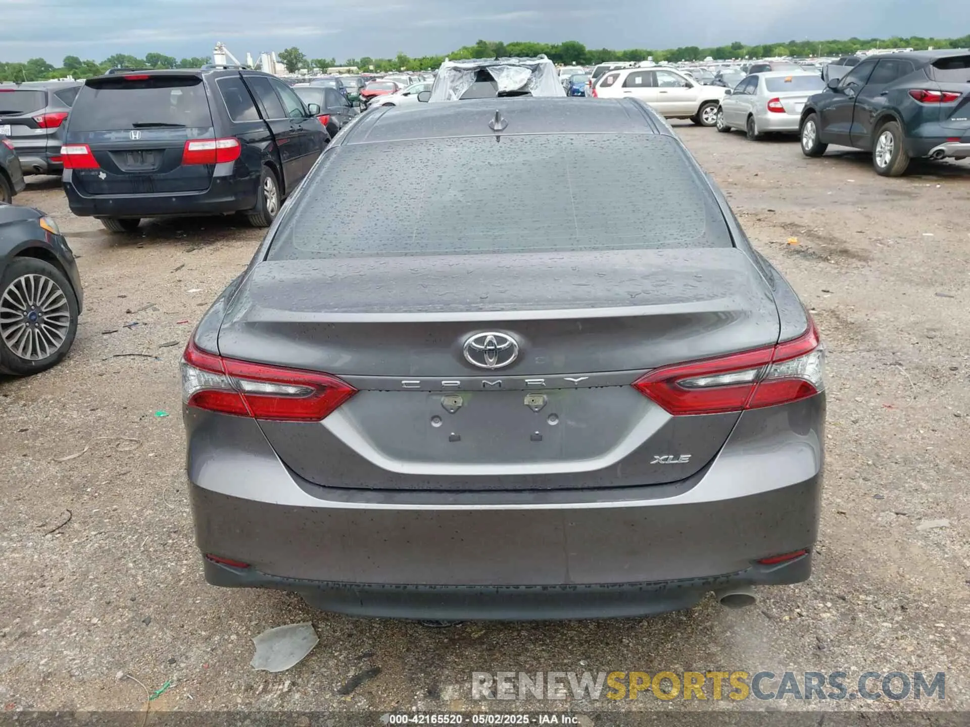 16 Photograph of a damaged car 4T1F11AK7PU827697 TOYOTA CAMRY 2023