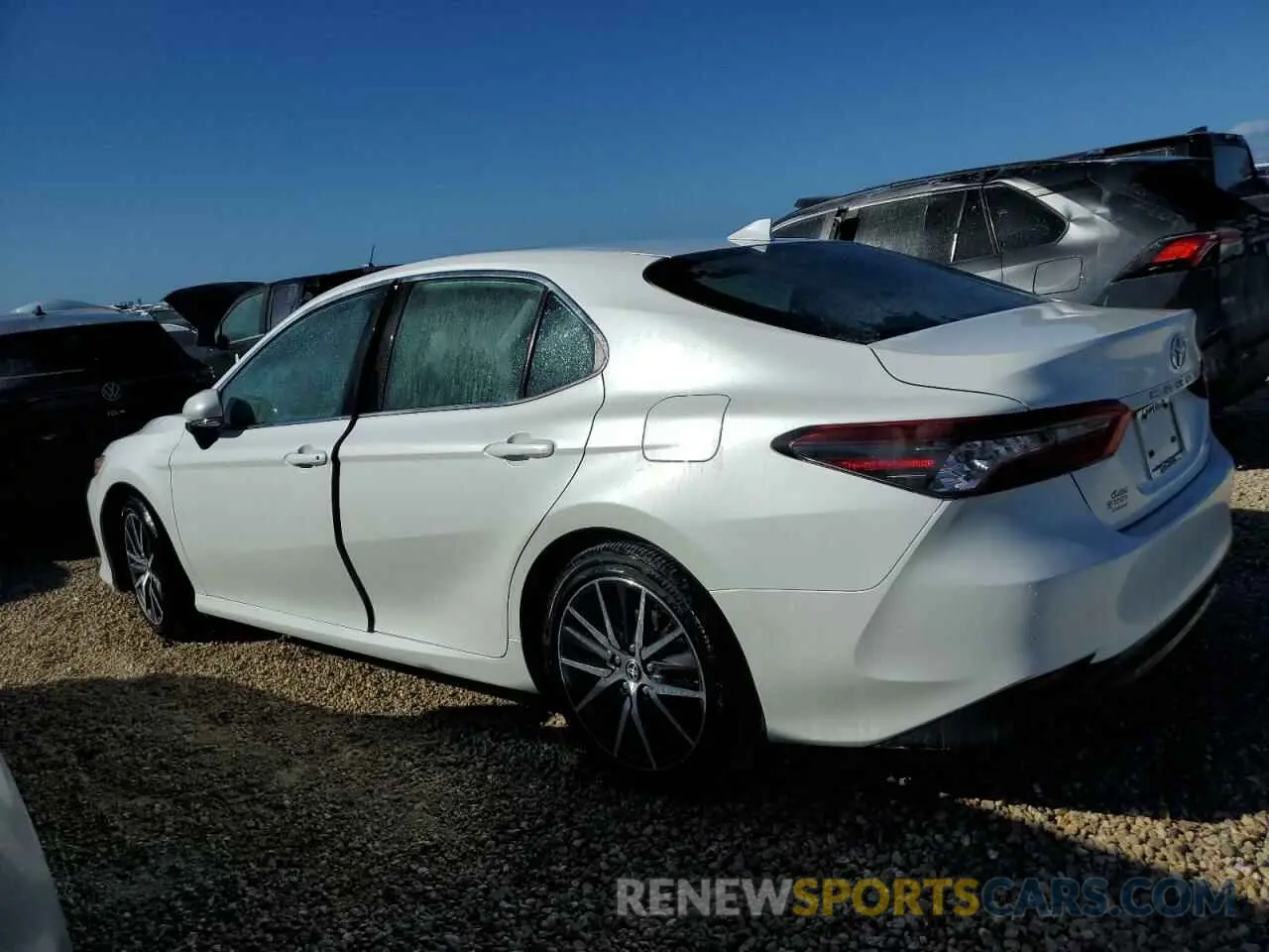 2 Фотография поврежденного автомобиля 4T1F11AKXPU127124 TOYOTA CAMRY 2023