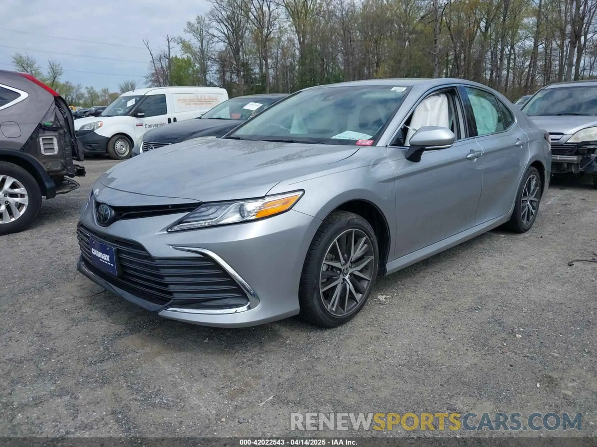 2 Photograph of a damaged car 4T1F11AKXPU731417 TOYOTA CAMRY 2023