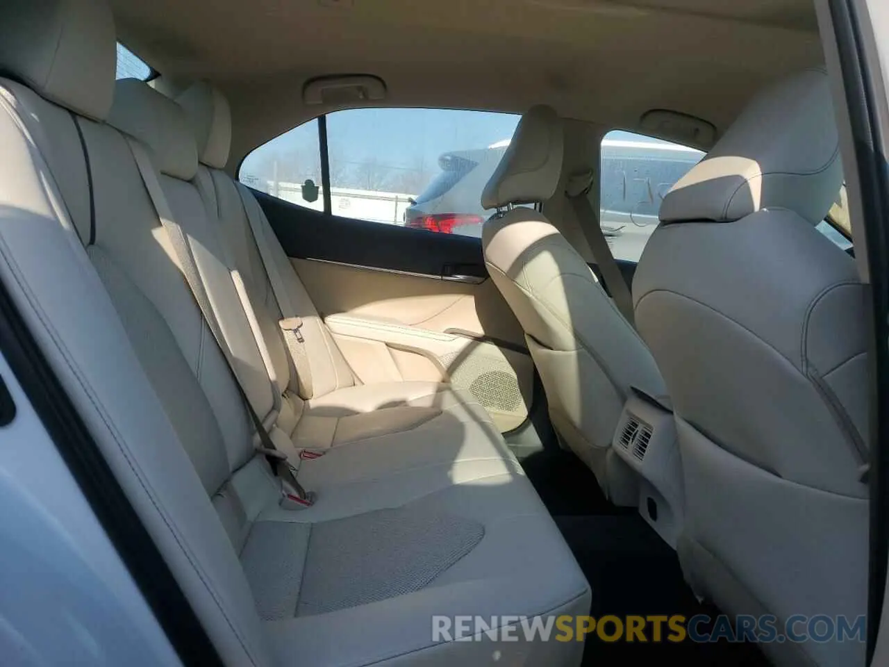 10 Photograph of a damaged car 4T1F11BK1PU099230 TOYOTA CAMRY 2023