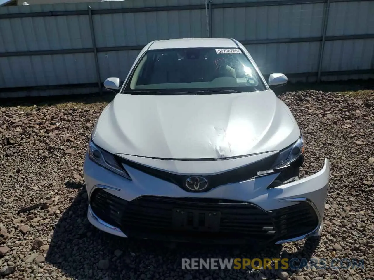 5 Photograph of a damaged car 4T1F11BK1PU099230 TOYOTA CAMRY 2023