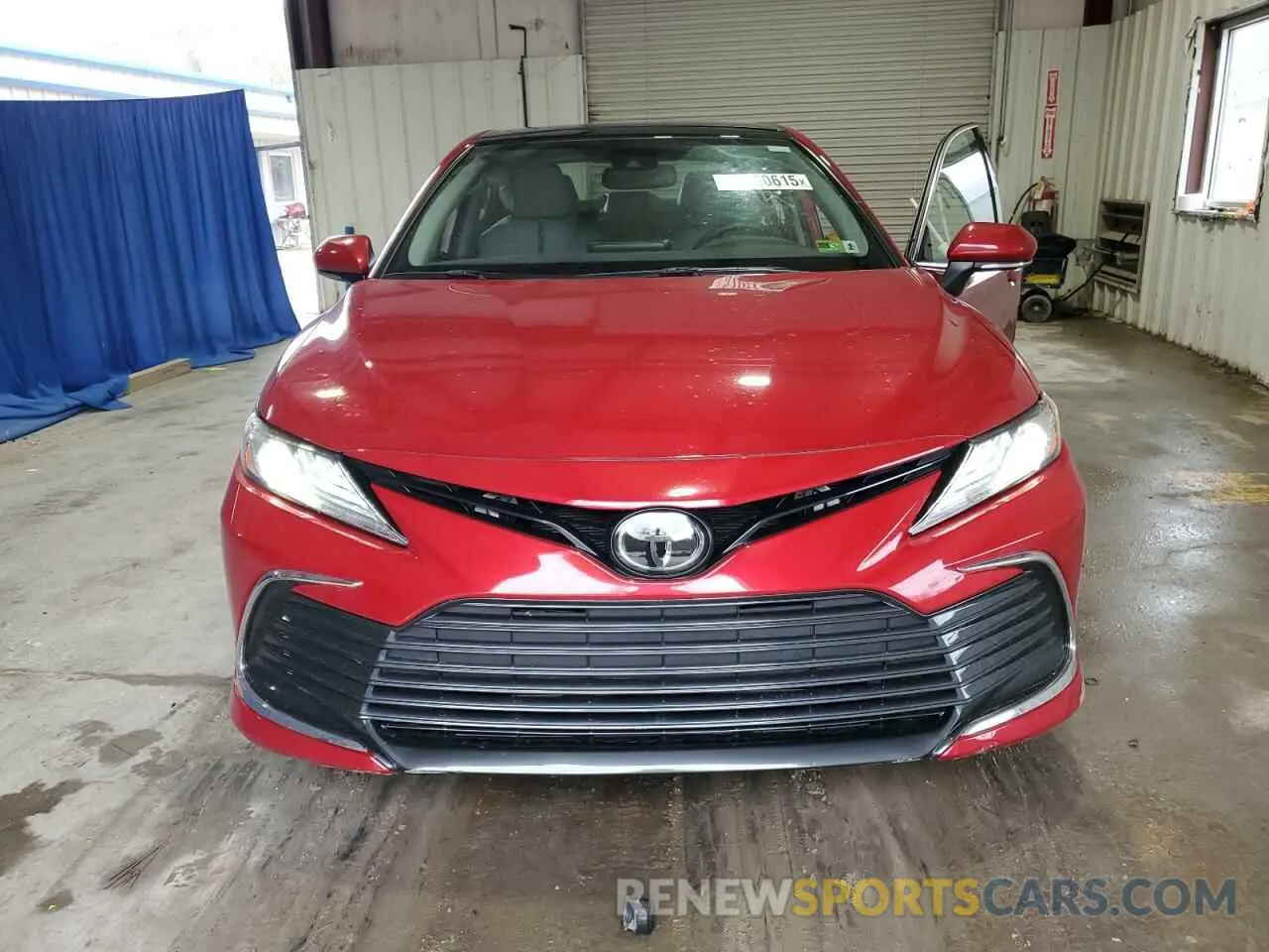 5 Photograph of a damaged car 4T1F11BK8PU095112 TOYOTA CAMRY 2023