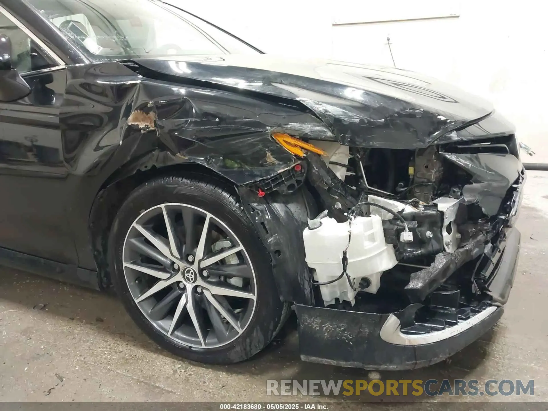 6 Фотография поврежденного автомобиля 4T1F11BK8PU104956 TOYOTA CAMRY 2023