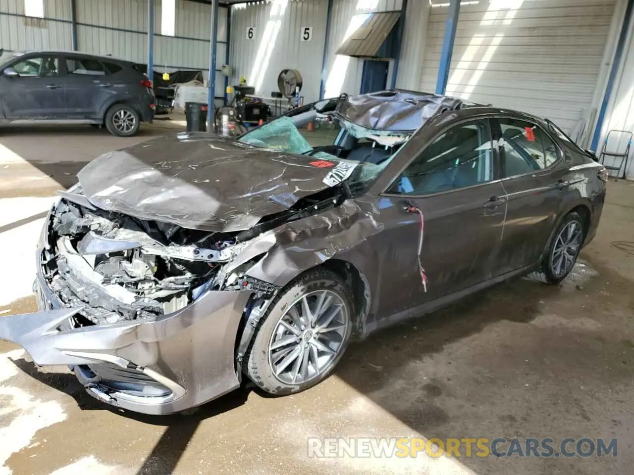 1 Photograph of a damaged car 4T1F31AK5PU053492 TOYOTA CAMRY 2023