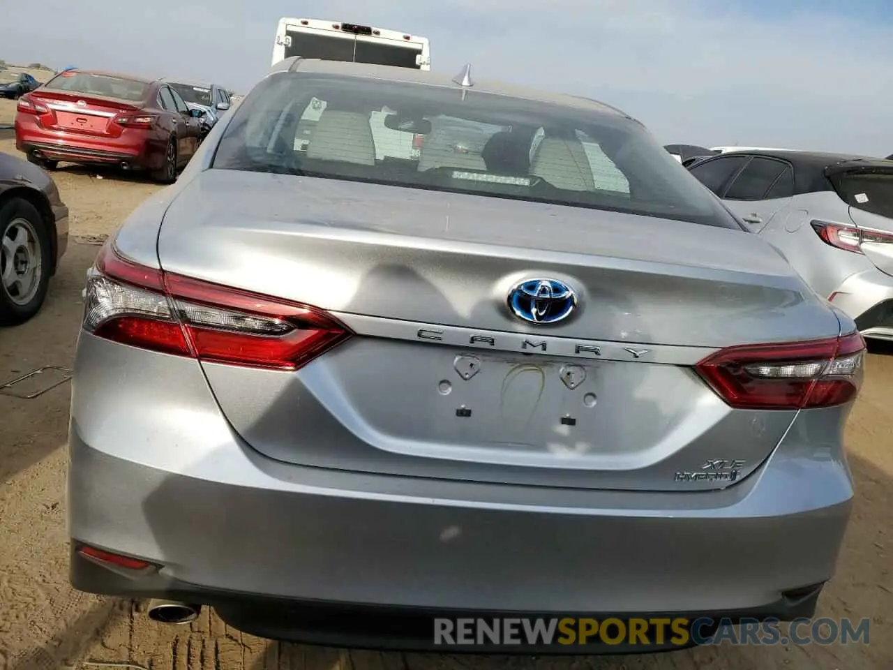 6 Photograph of a damaged car 4T1F31AK5PU604875 TOYOTA CAMRY 2023