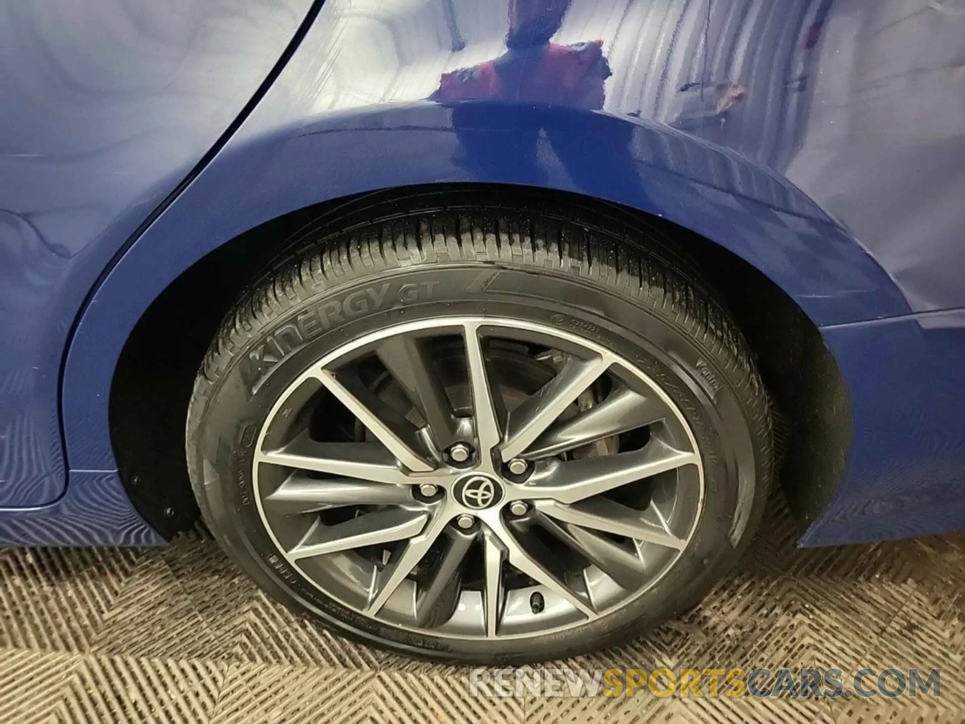 17 Photograph of a damaged car 4T1F31AK7PU049539 TOYOTA CAMRY 2023