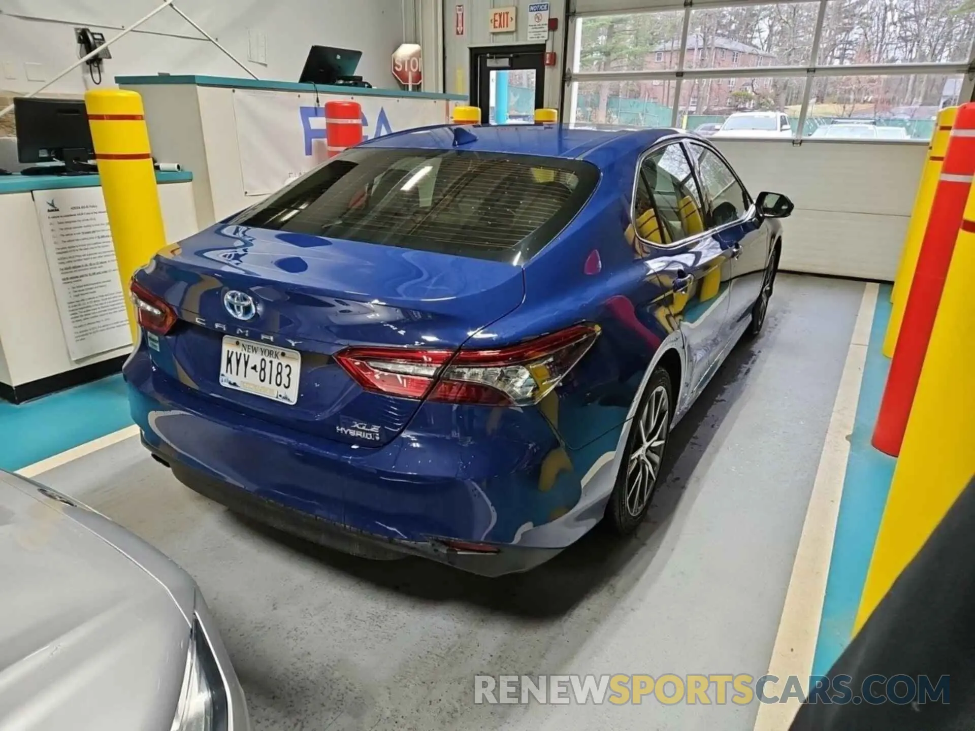 48 Photograph of a damaged car 4T1F31AK7PU049539 TOYOTA CAMRY 2023