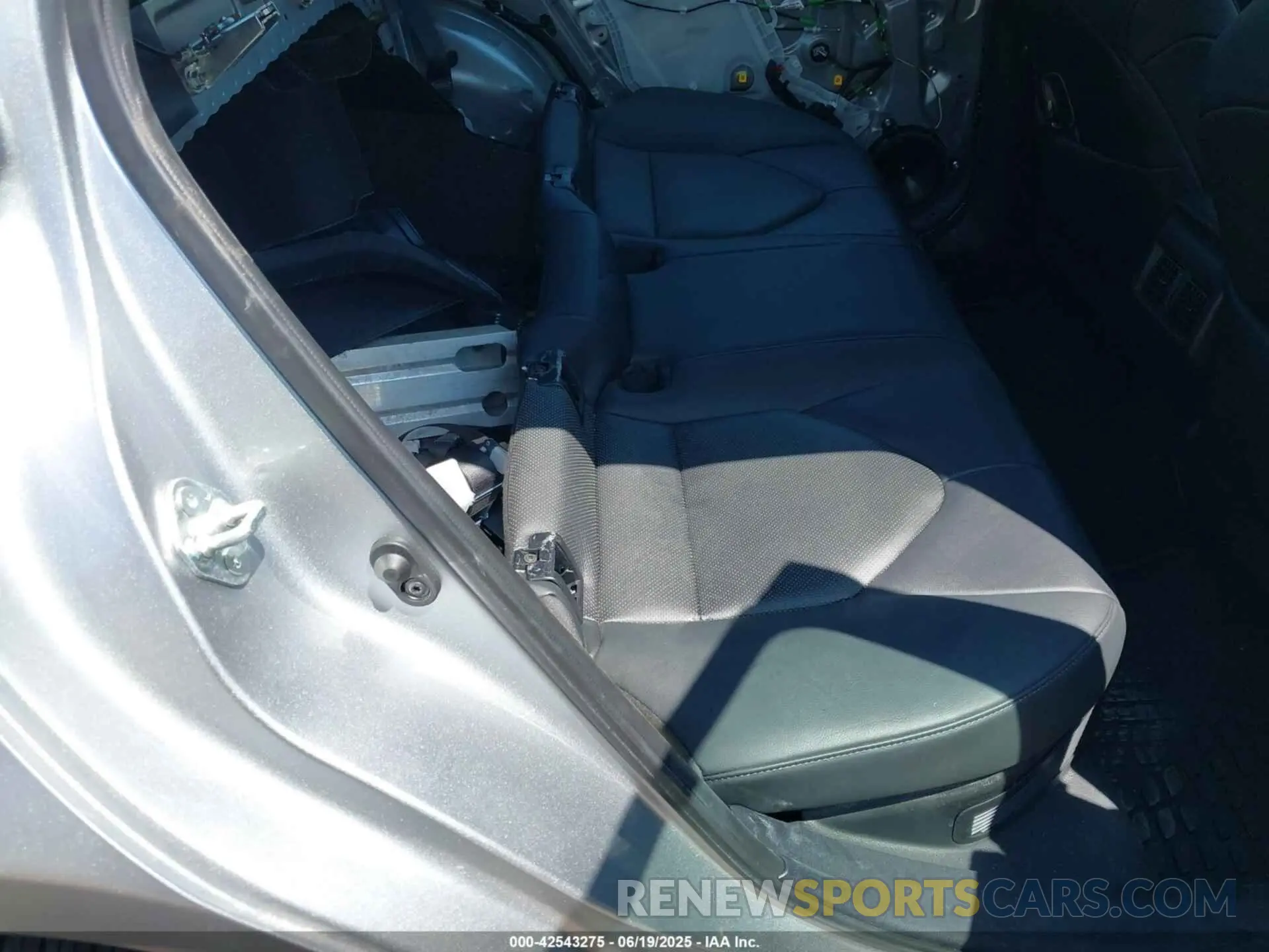 8 Photograph of a damaged car 4T1F31AK7PU620561 TOYOTA CAMRY 2023