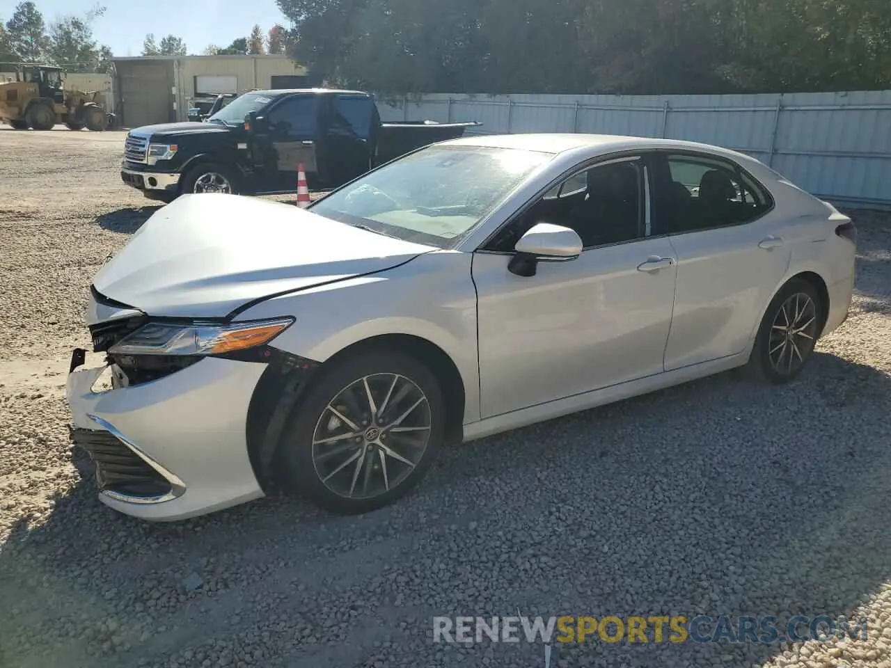 1 Photograph of a damaged car 4T1F31AK9PU604524 TOYOTA CAMRY 2023
