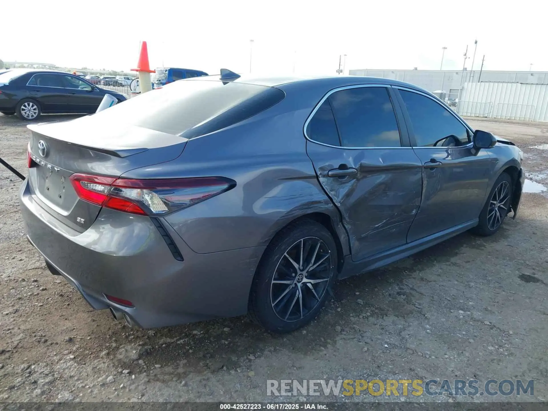 4 Photograph of a damaged car 4T1G11AK0PU085602 TOYOTA CAMRY 2023