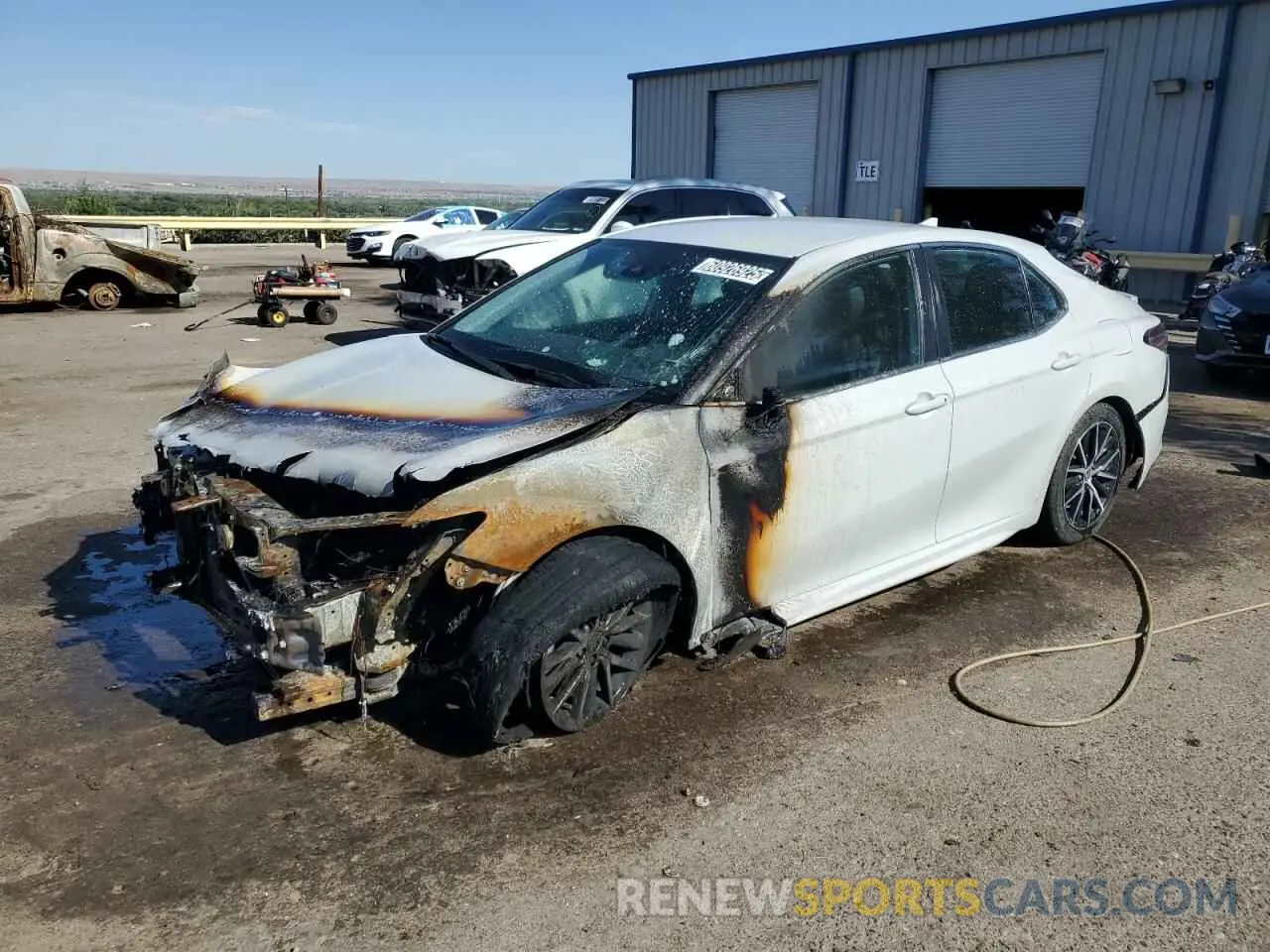 1 Photograph of a damaged car 4T1G11AK0PU110191 TOYOTA CAMRY 2023