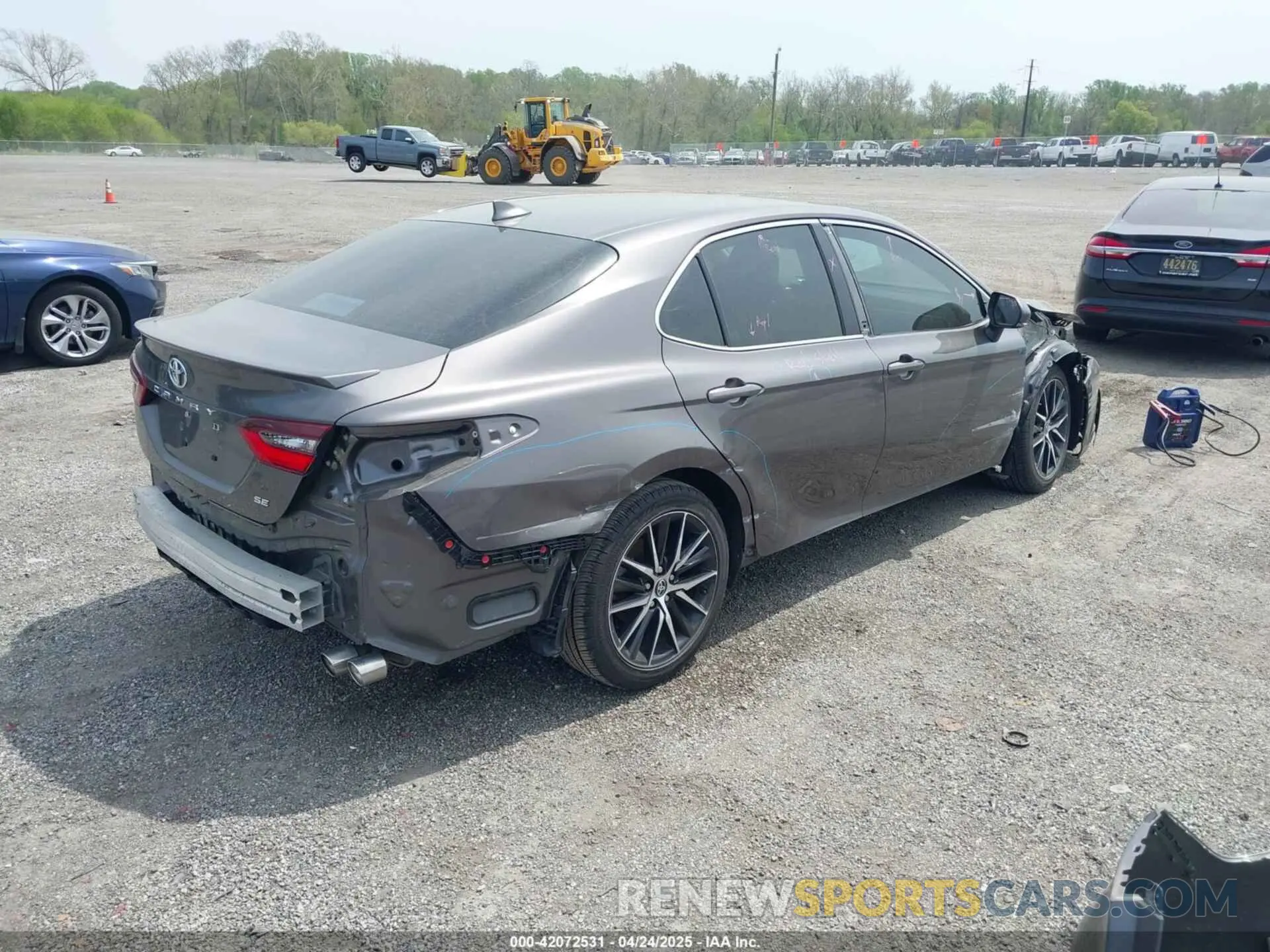 4 Фотография поврежденного автомобиля 4T1G11AK0PU719393 TOYOTA CAMRY 2023