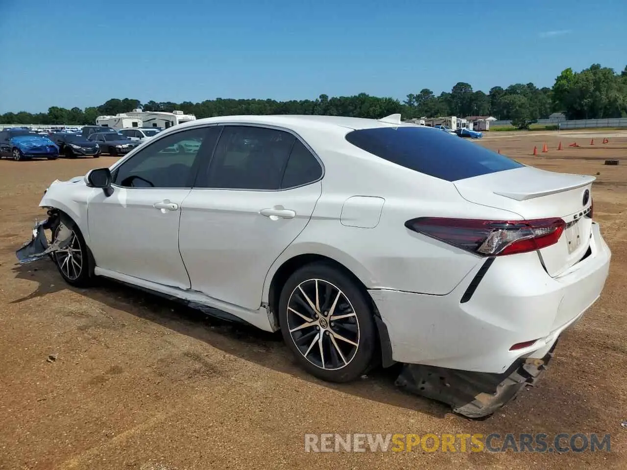 2 Фотография поврежденного автомобиля 4T1G11AK0PU729325 TOYOTA CAMRY 2023