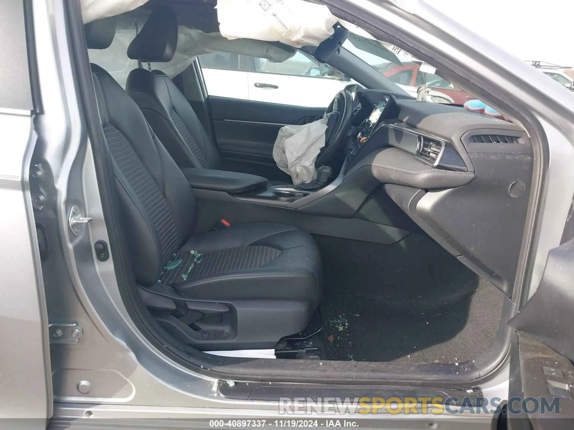 5 Photograph of a damaged car 4T1G11AK0PU729678 TOYOTA CAMRY 2023