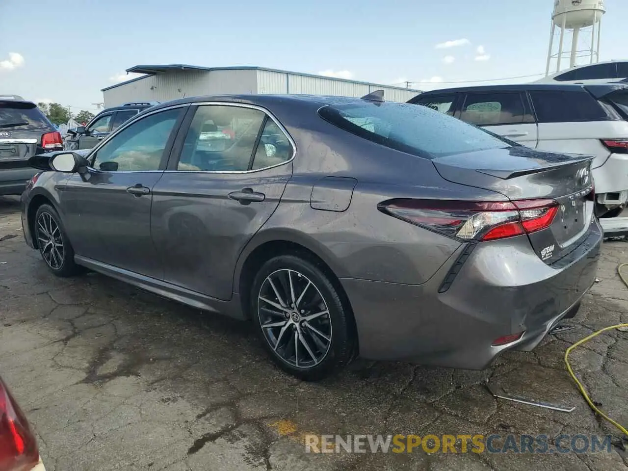 2 Фотография поврежденного автомобиля 4T1G11AK0PU787323 TOYOTA CAMRY 2023