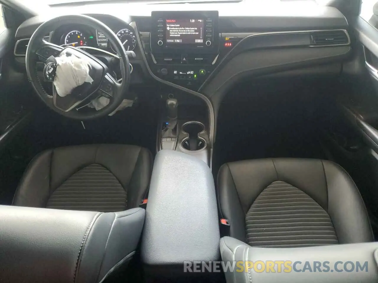 8 Фотография поврежденного автомобиля 4T1G11AK0PU801673 TOYOTA CAMRY 2023