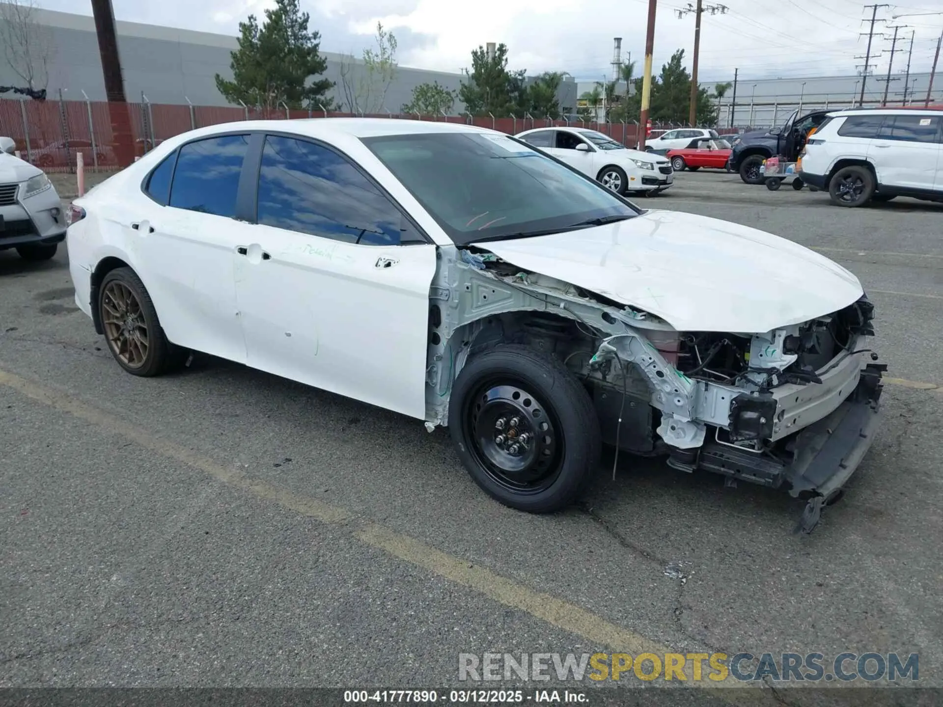 1 Фотография поврежденного автомобиля 4T1G11AK1PU119479 TOYOTA CAMRY 2023