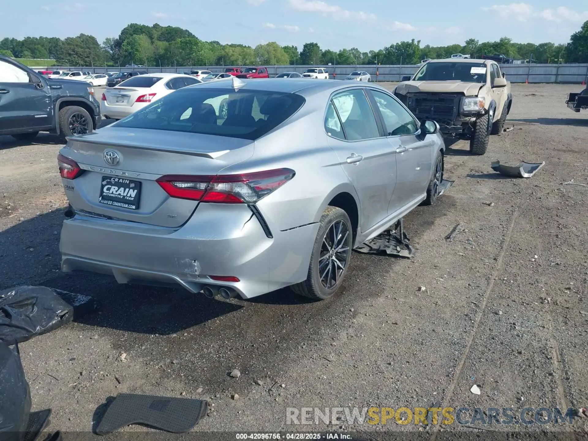 4 Photograph of a damaged car 4T1G11AK1PU728071 TOYOTA CAMRY 2023