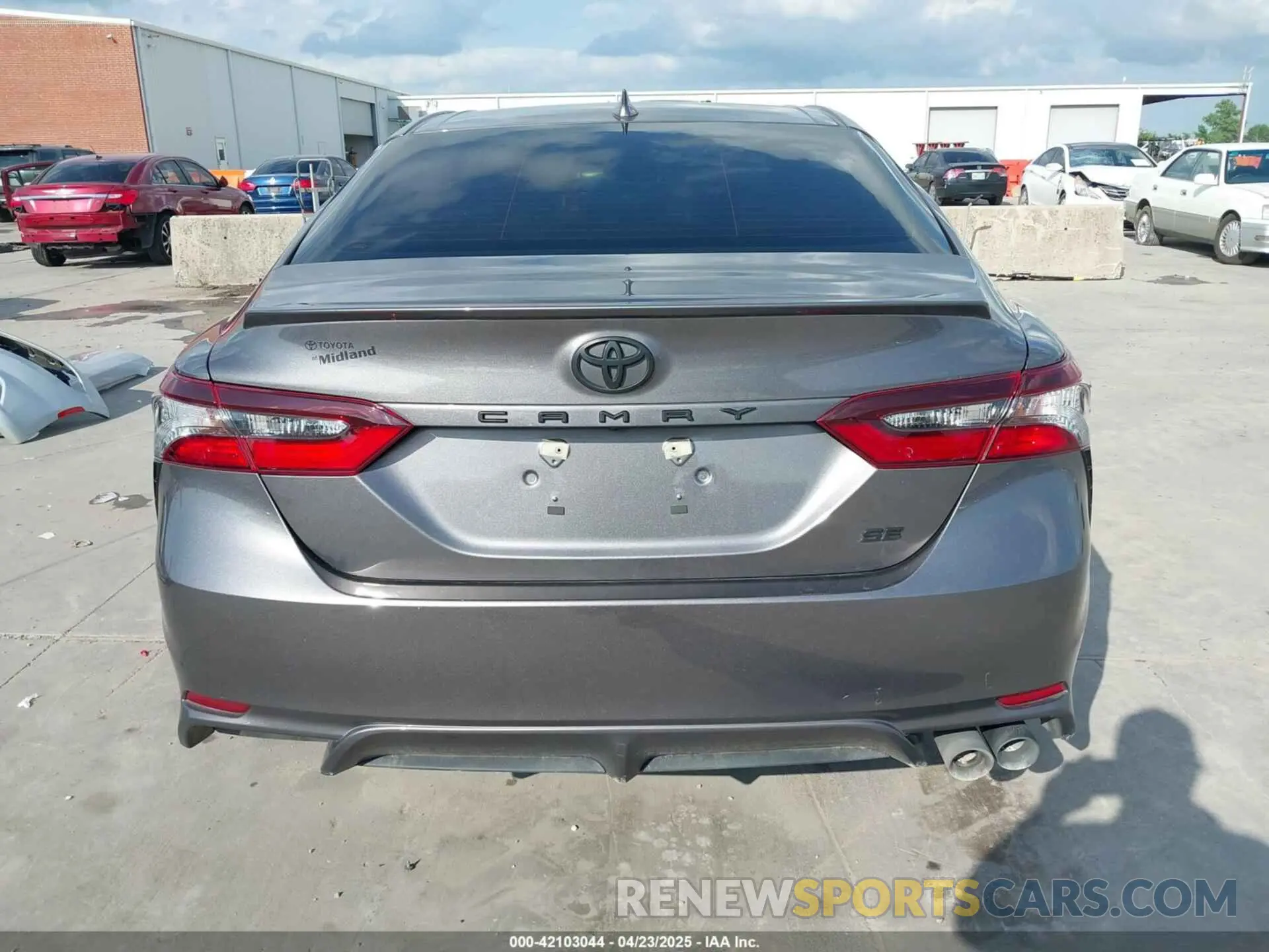 15 Фотография поврежденного автомобиля 4T1G11AK1PU744397 TOYOTA CAMRY 2023