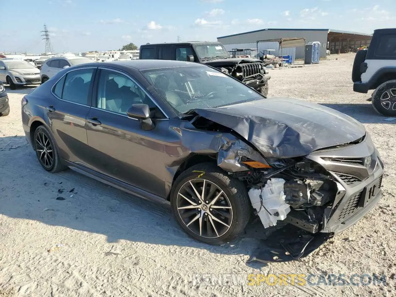 4 Фотография поврежденного автомобиля 4T1G11AK1PU759675 TOYOTA CAMRY 2023