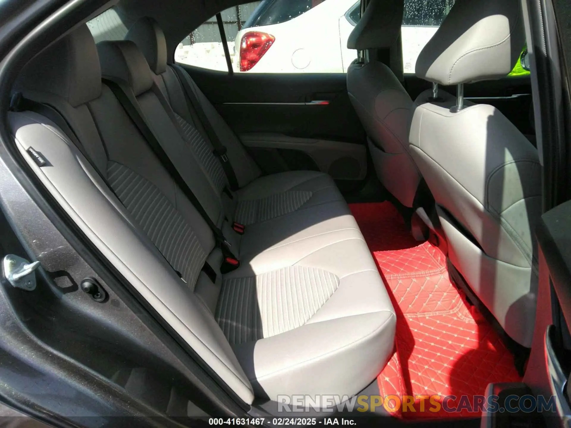 8 Фотография поврежденного автомобиля 4T1G11AK1PU788156 TOYOTA CAMRY 2023