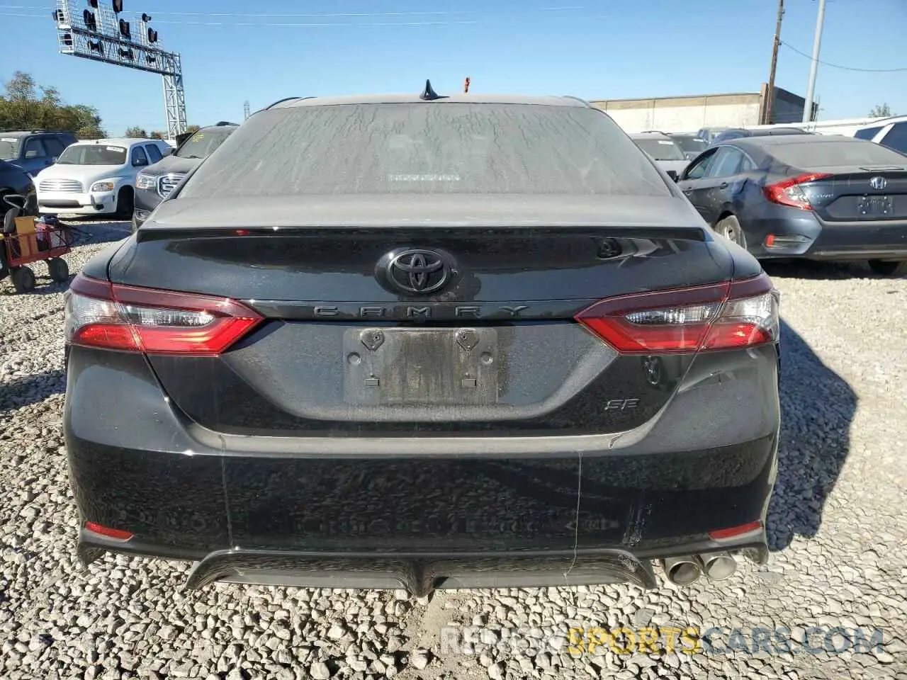 6 Фотография поврежденного автомобиля 4T1G11AK1PU816067 TOYOTA CAMRY 2023