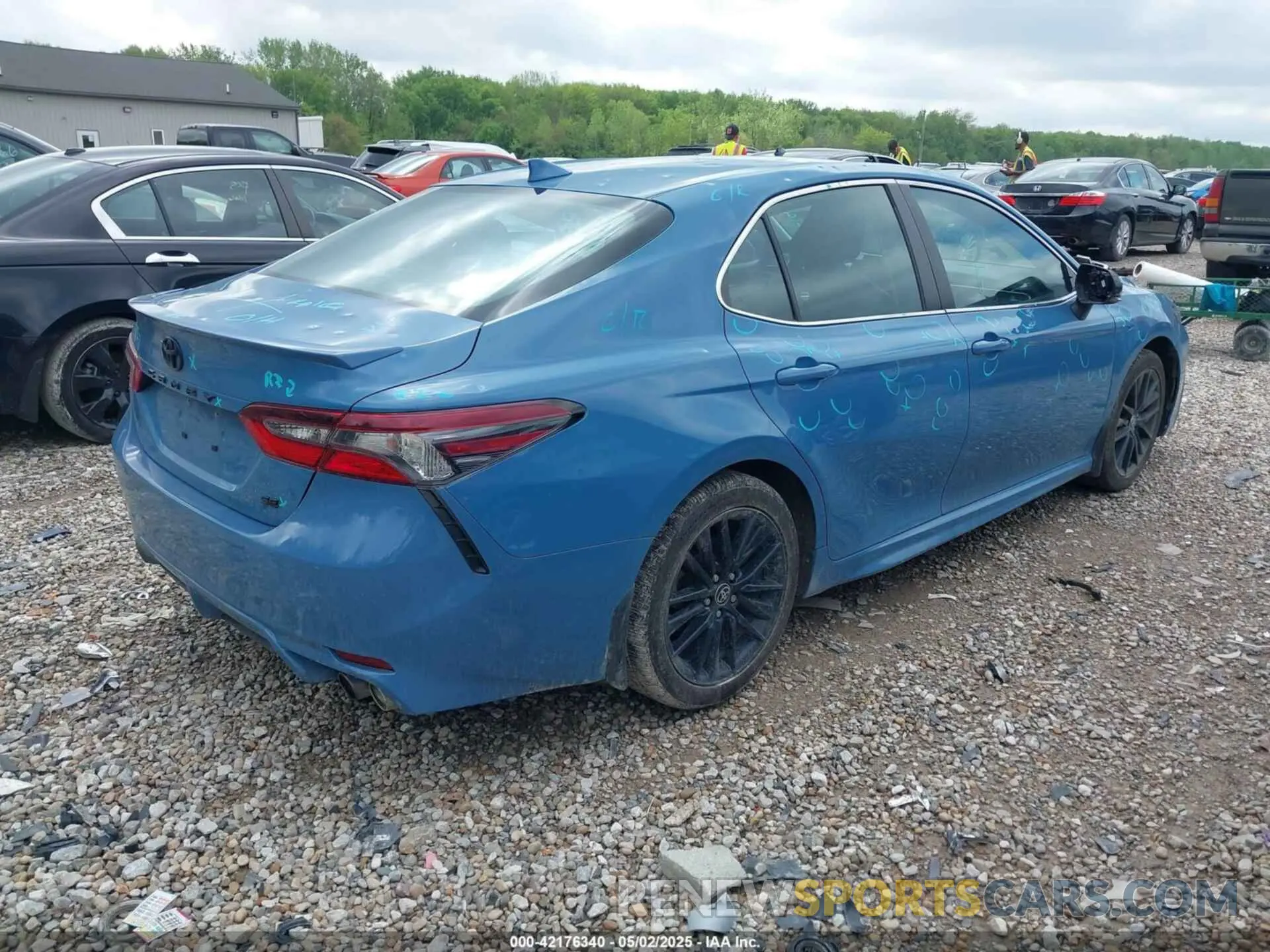 4 Фотография поврежденного автомобиля 4T1G11AK2PU080918 TOYOTA CAMRY 2023