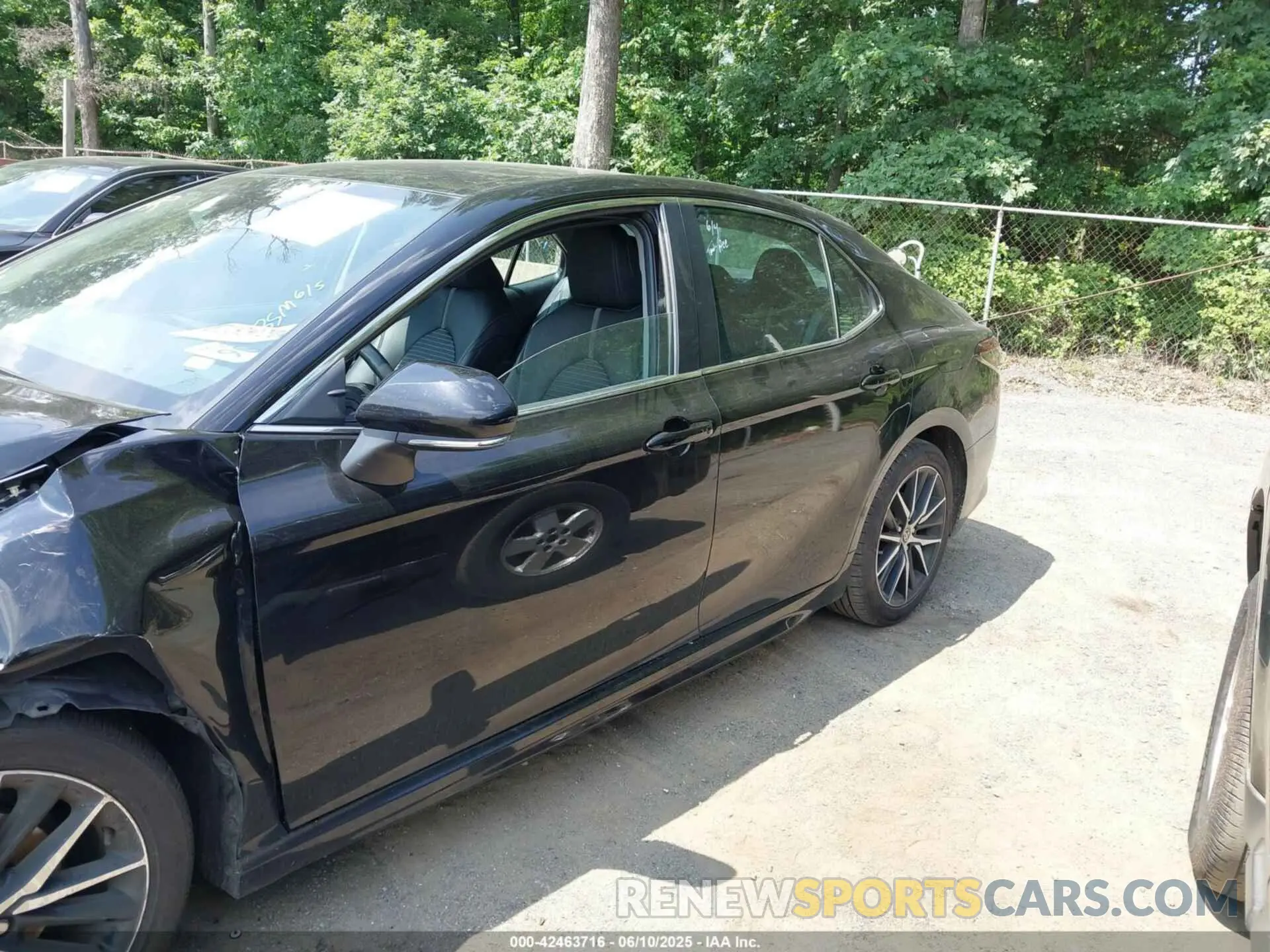 14 Photograph of a damaged car 4T1G11AK2PU161112 TOYOTA CAMRY 2023